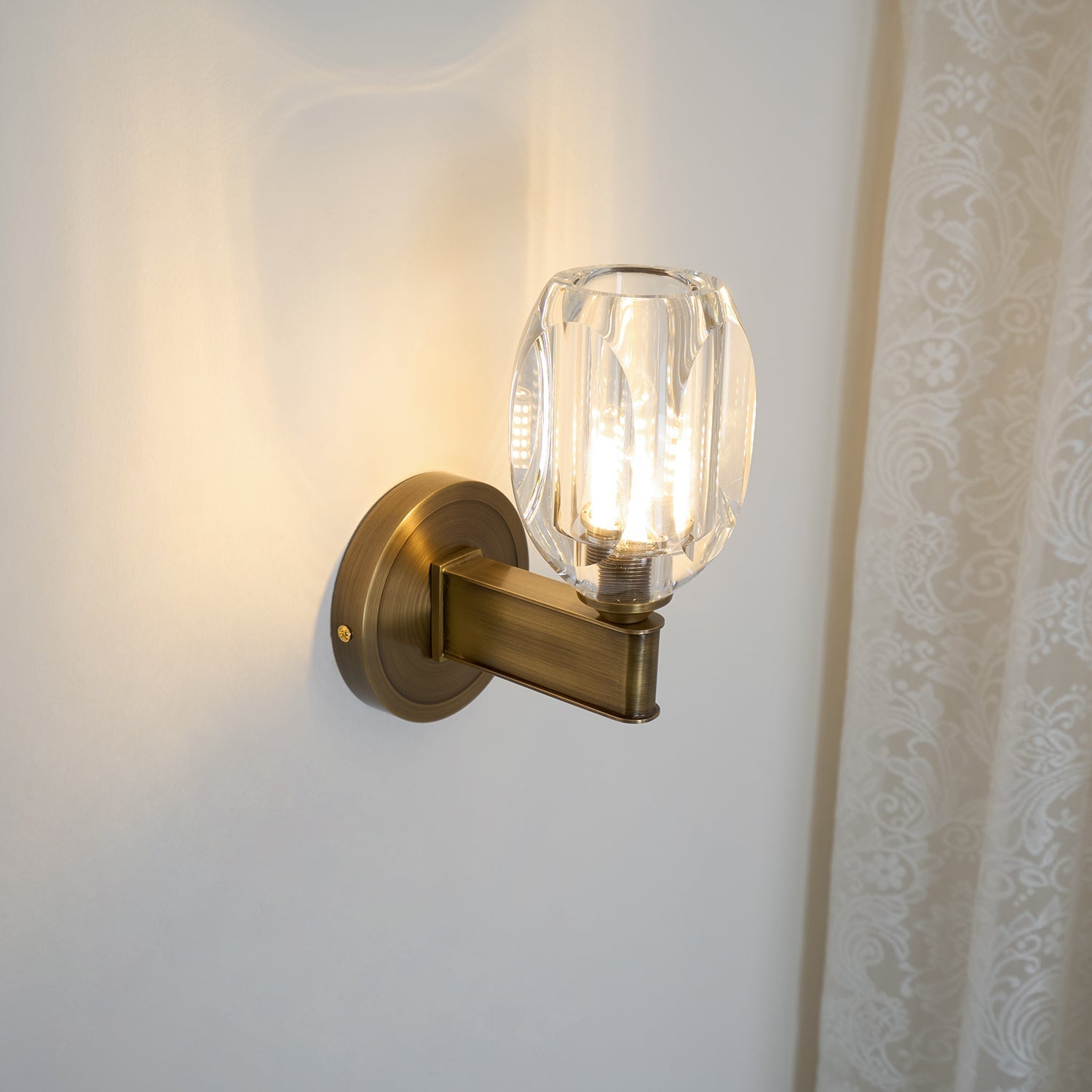 Diamond Crystal Sconce - Letslighting