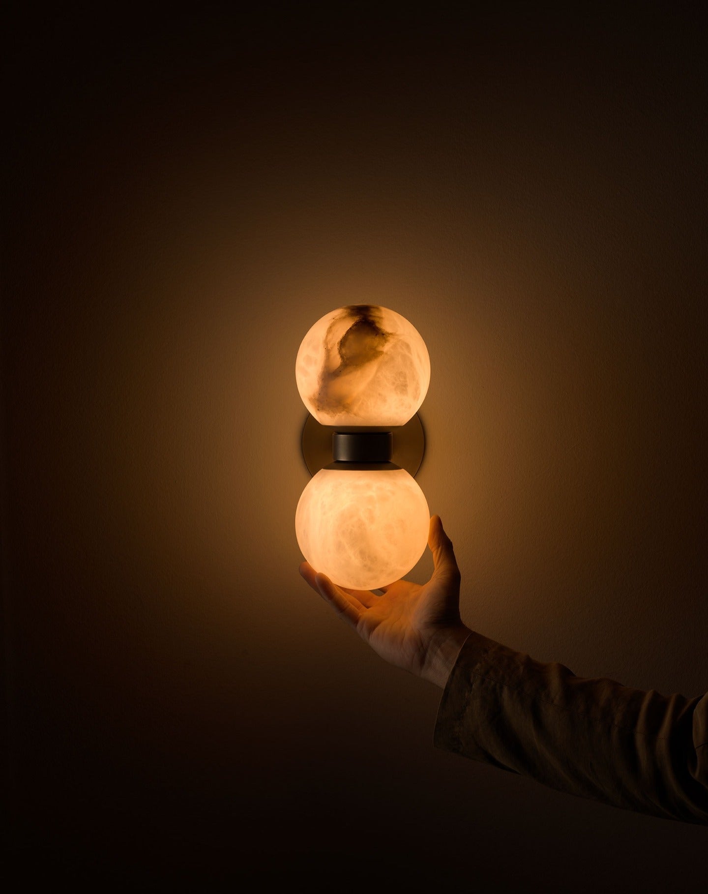 Lush Modern Minimalist Globe Alabaster Wall Lamp - Lamp Copper