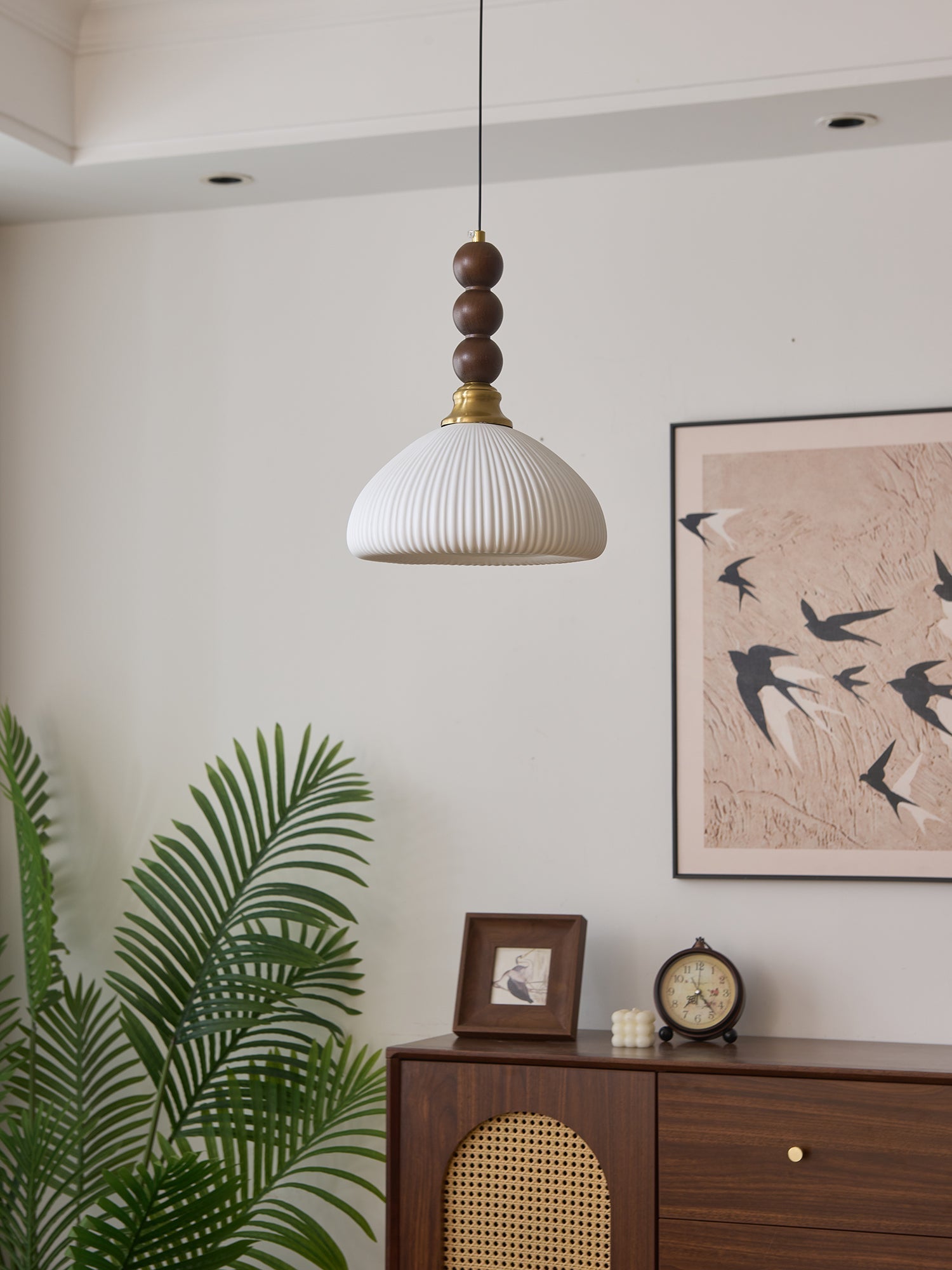 Eloria Pendant Light - Letslighting