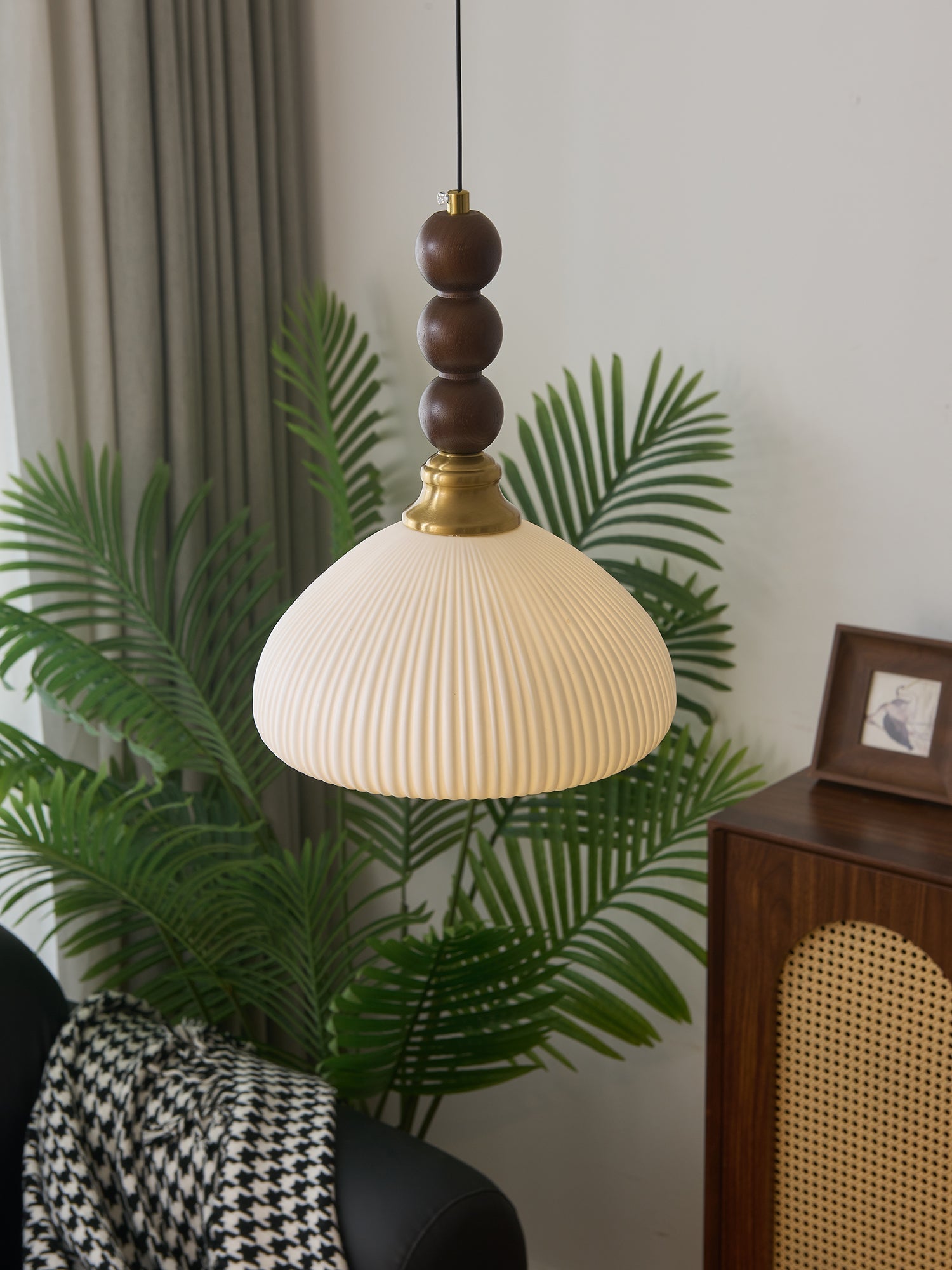 Eloria Pendant Light - Letslighting