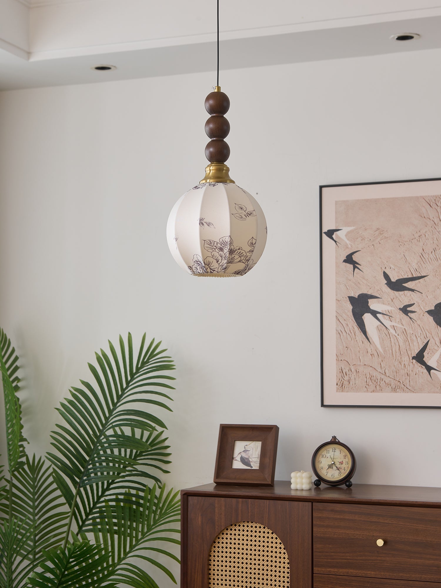Eloria Pendant Light - Letslighting