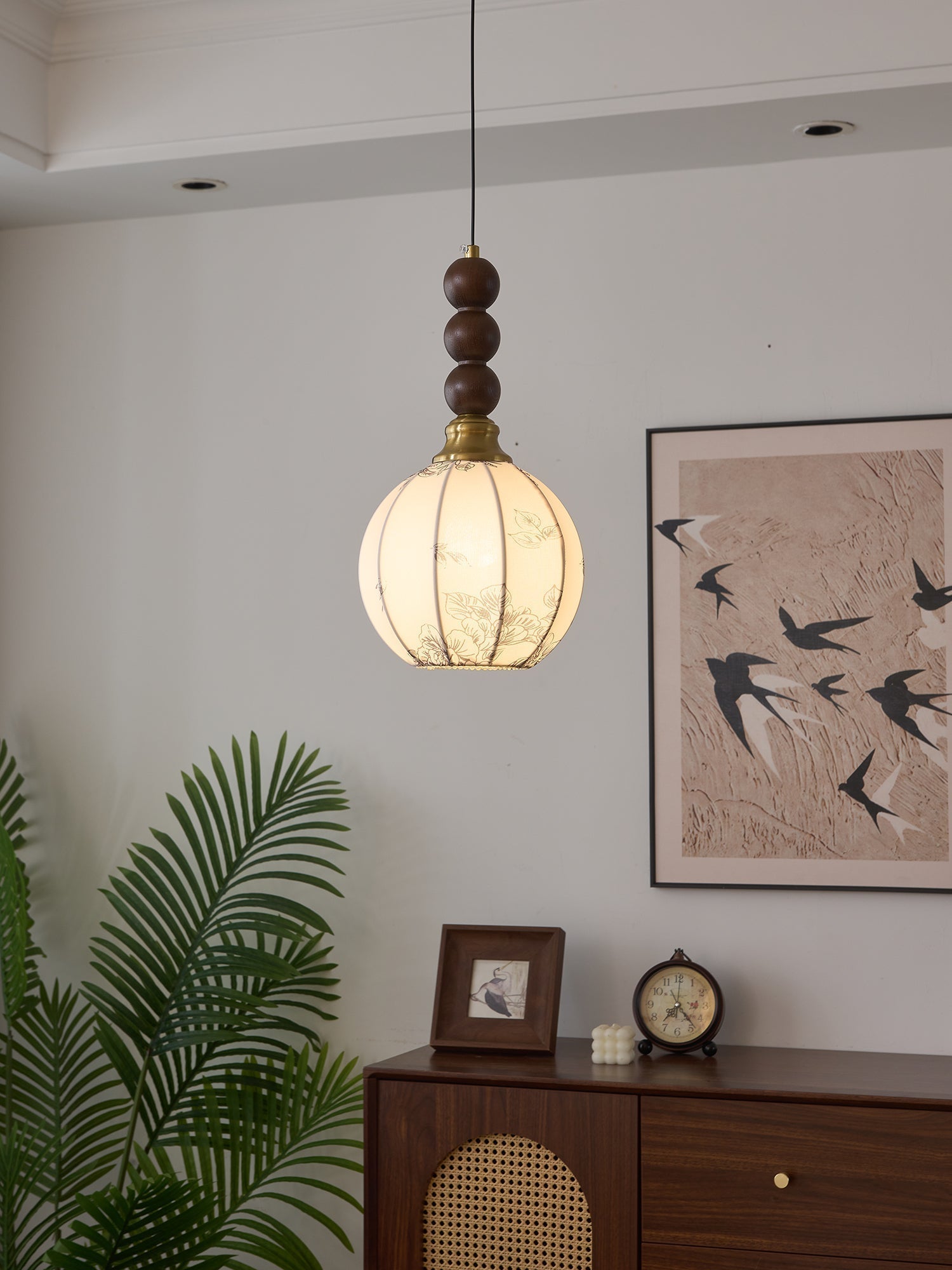 Eloria Pendant Light - Letslighting