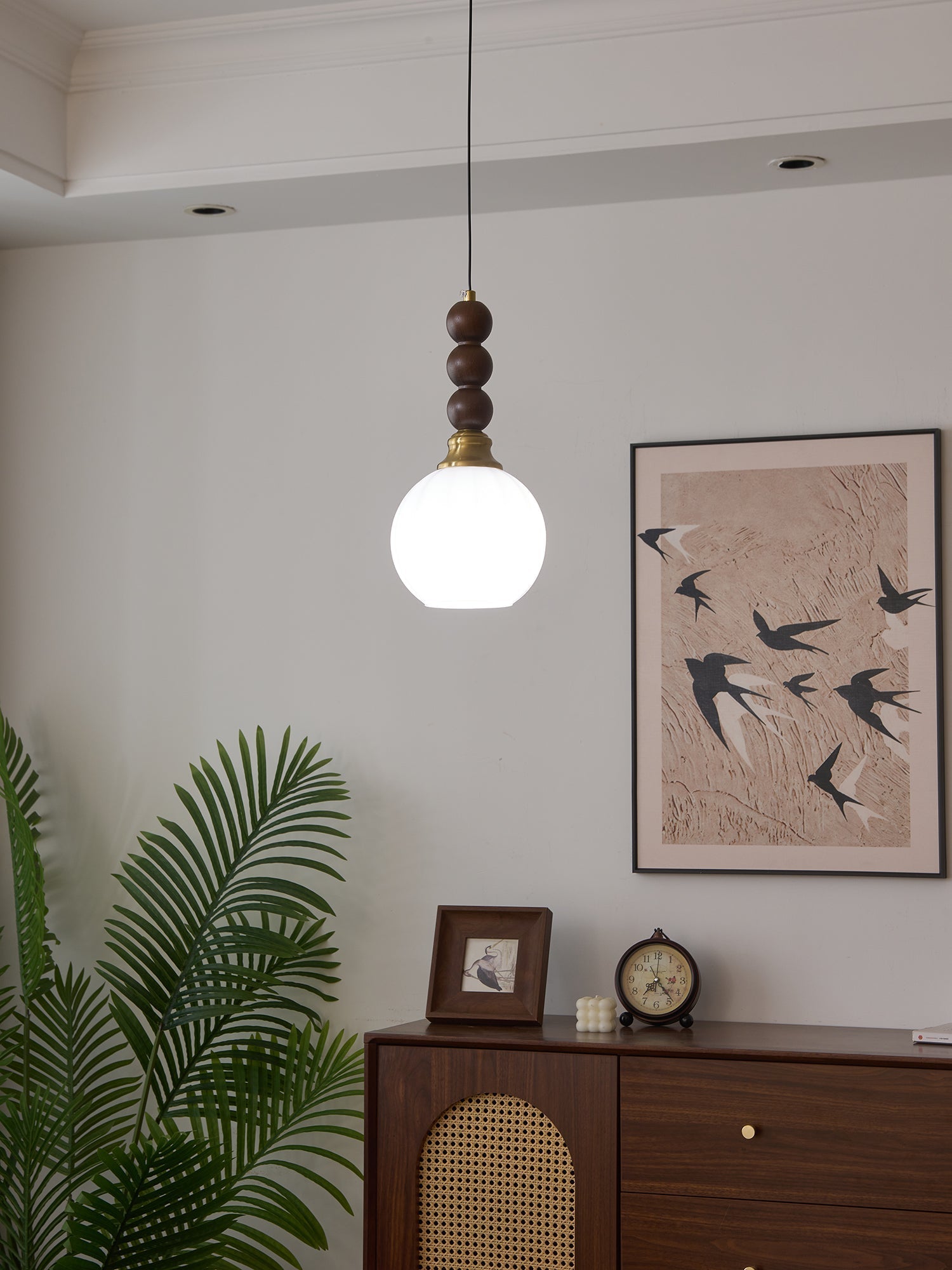 Evandra Pendant Light - Letslighting
