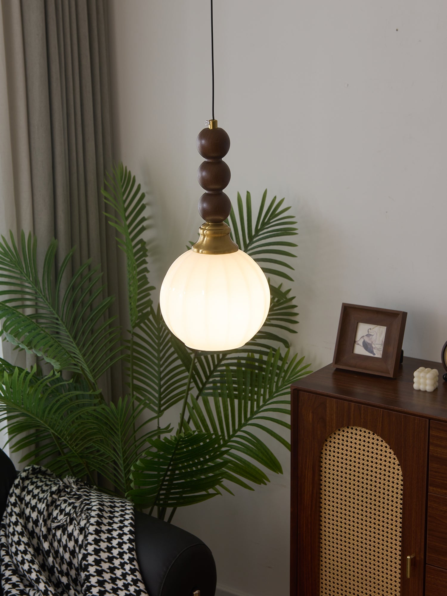 Evandra Pendant Light - Letslighting