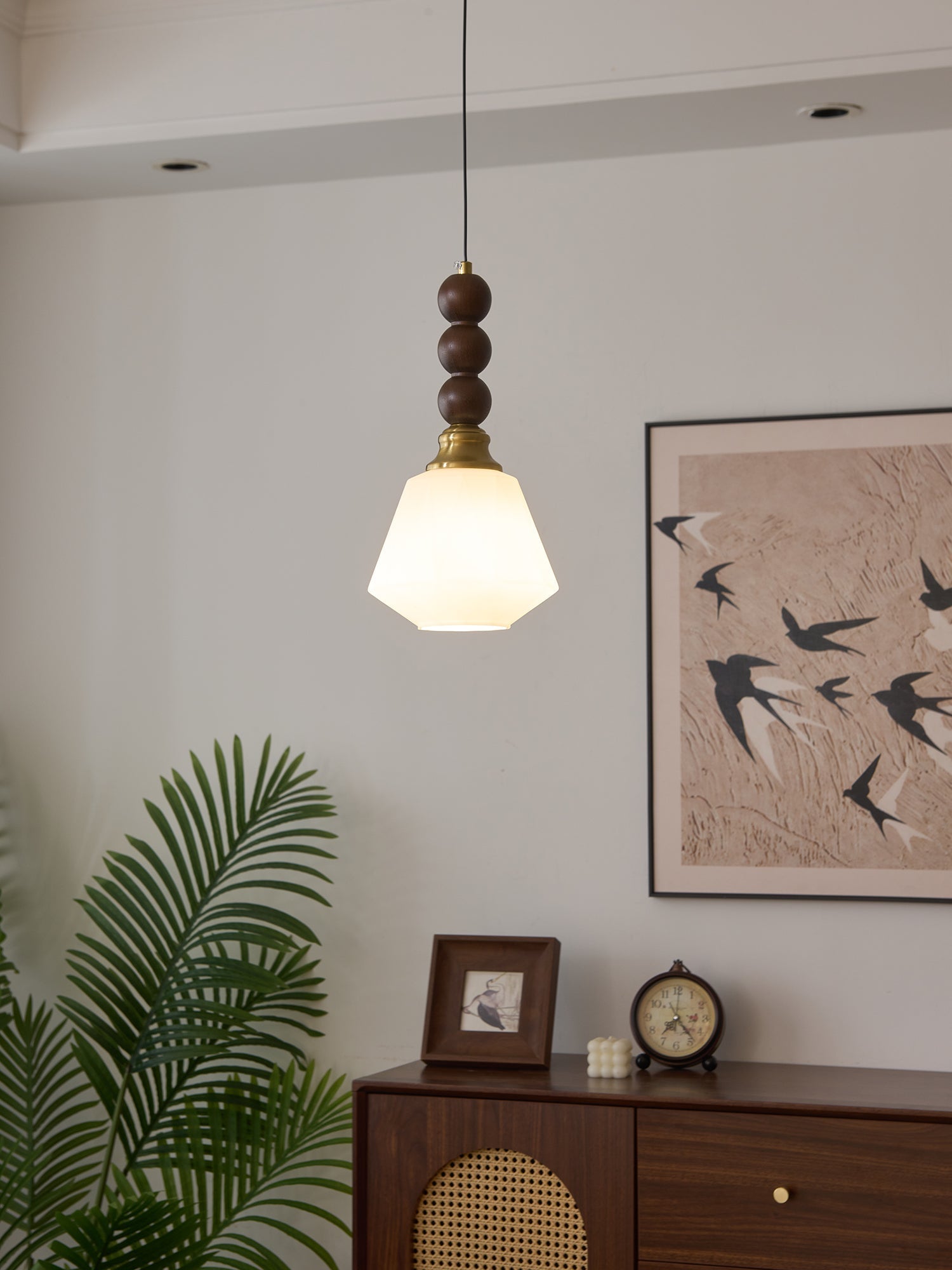 Evandra Pendant Light - Letslighting