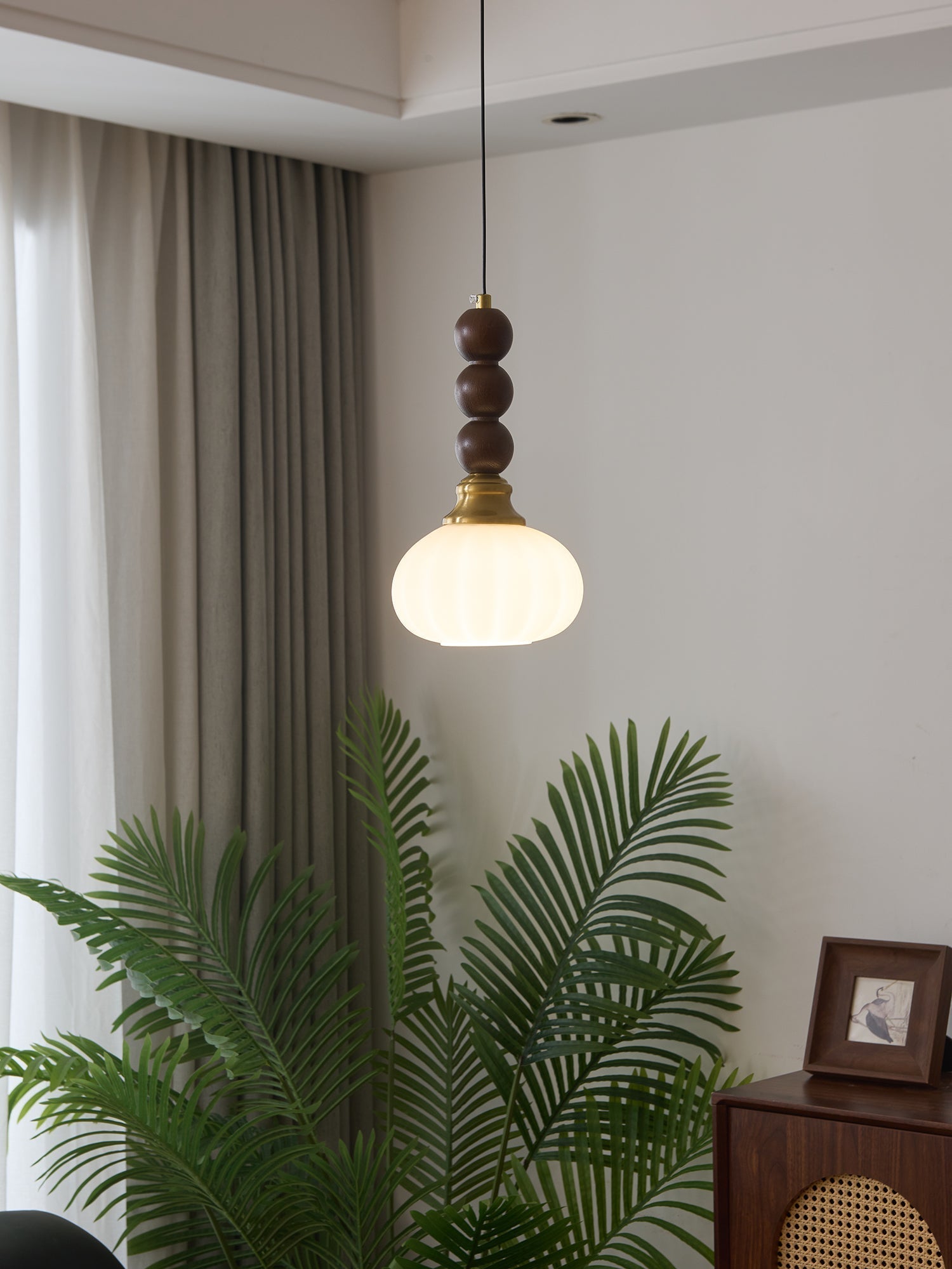 Evandra Pendant Light - Letslighting