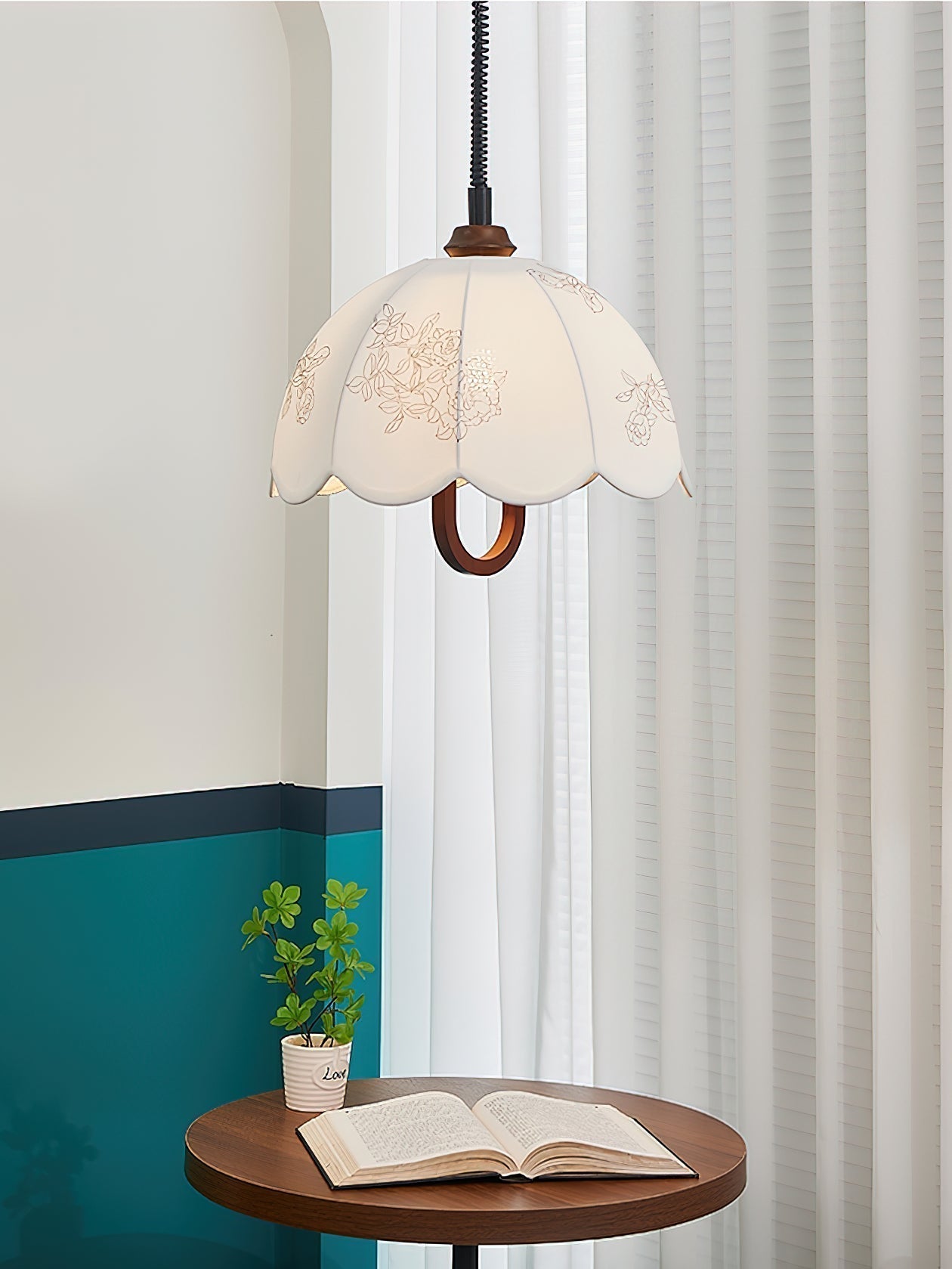 Floral Grace Pendant Lamp - Letslighting