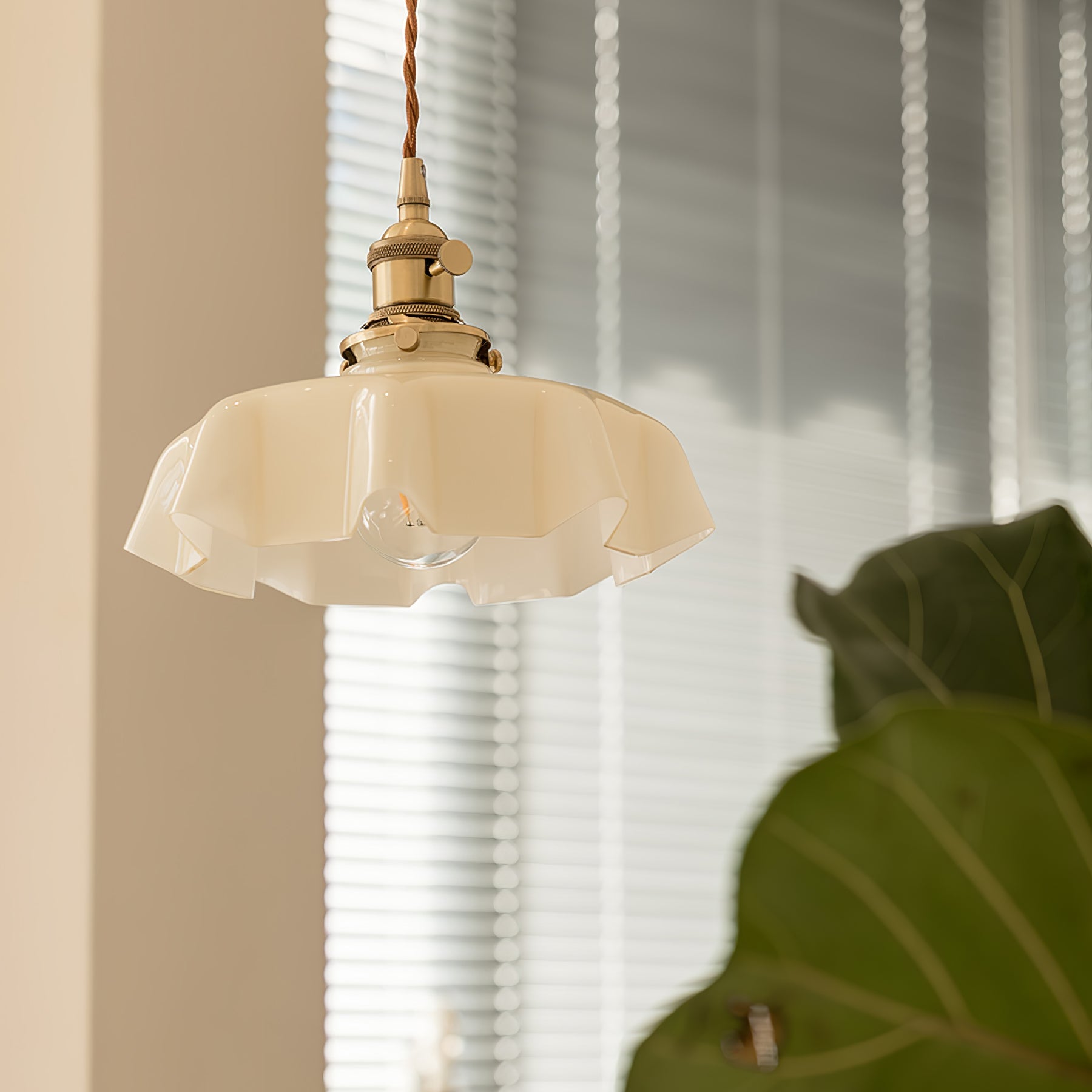 French Flower Pendant Light - Letslighting
