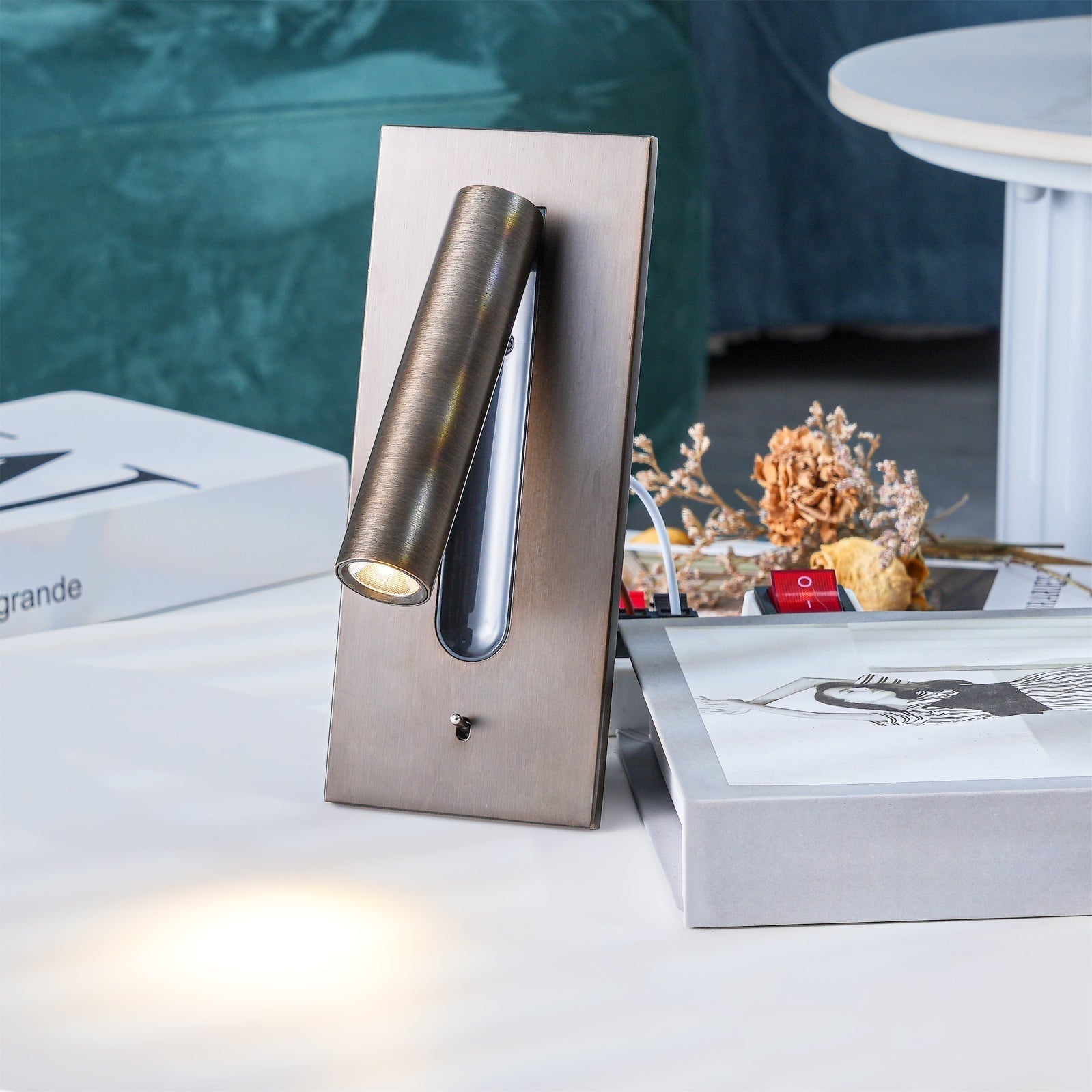 Folded Back Bedside Wall Lamp - Letslighting