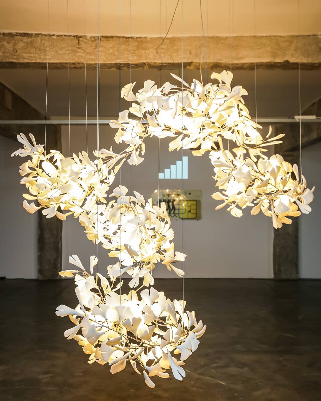 Eurzoris Gingko Metal Leaf Chandelier - Letslighting