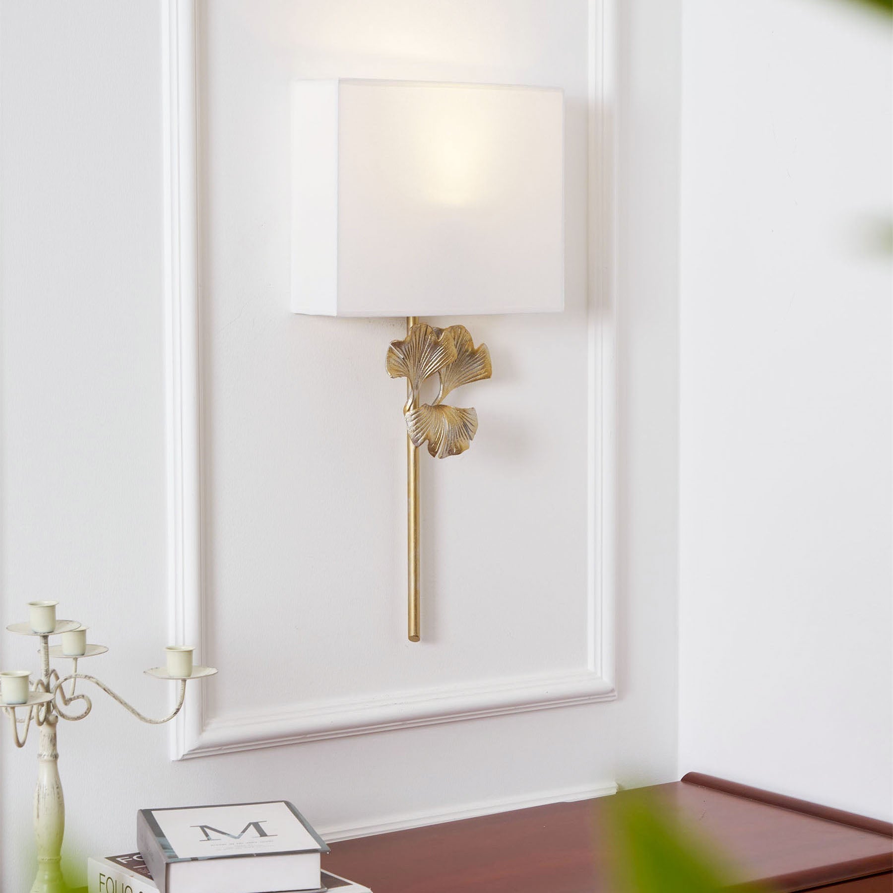 Silva Lámpara de Pared Hoja de Ginkgo