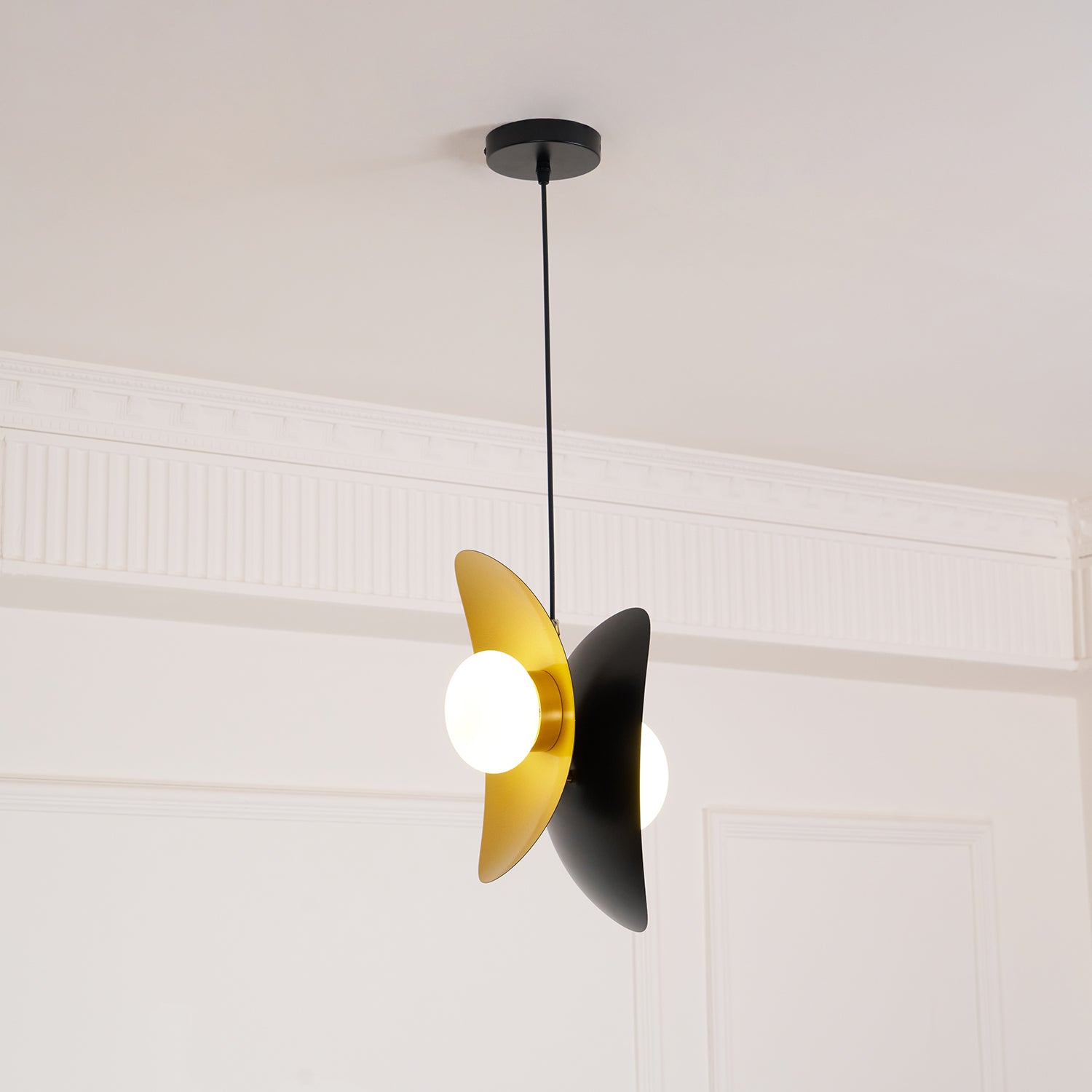 Golden Petal Pendant Lamp - Letslighting