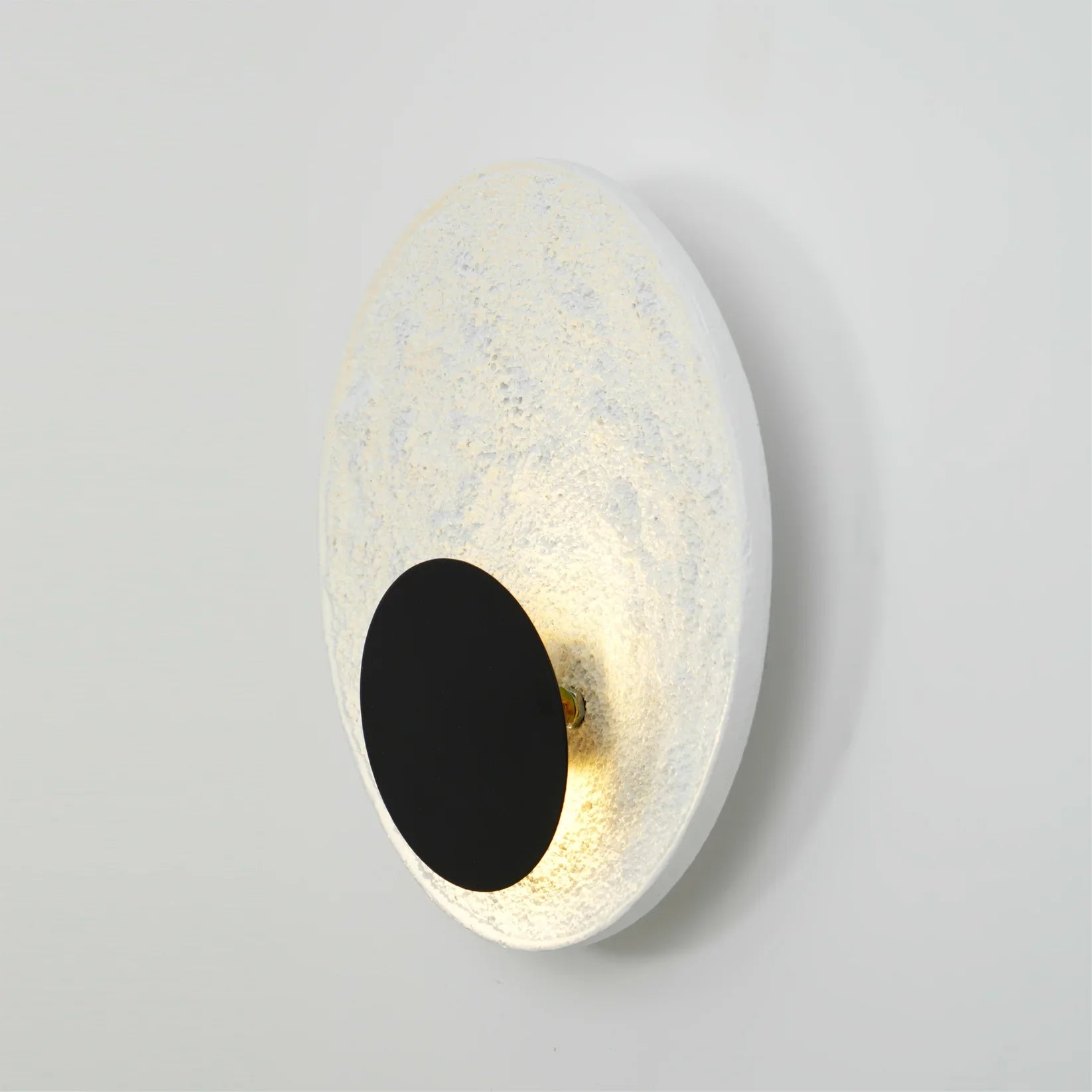 Byers Wall Lamp Round Resin