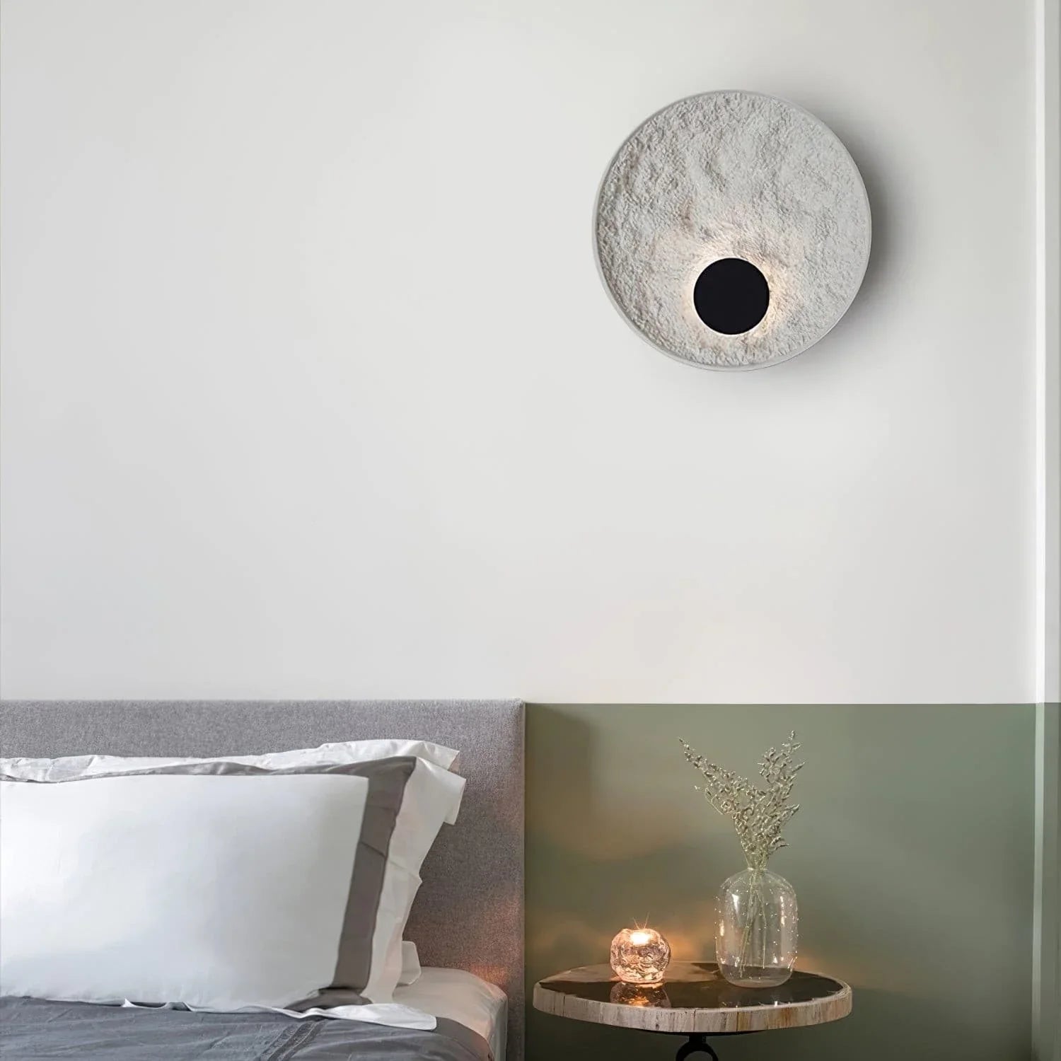 Byers Wall Lamp Round Resin