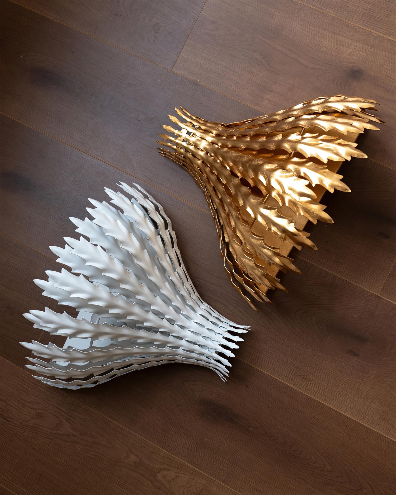 Wall Light Handmade Leaf Motif Metal Body Elegant Sconce - Letslighting