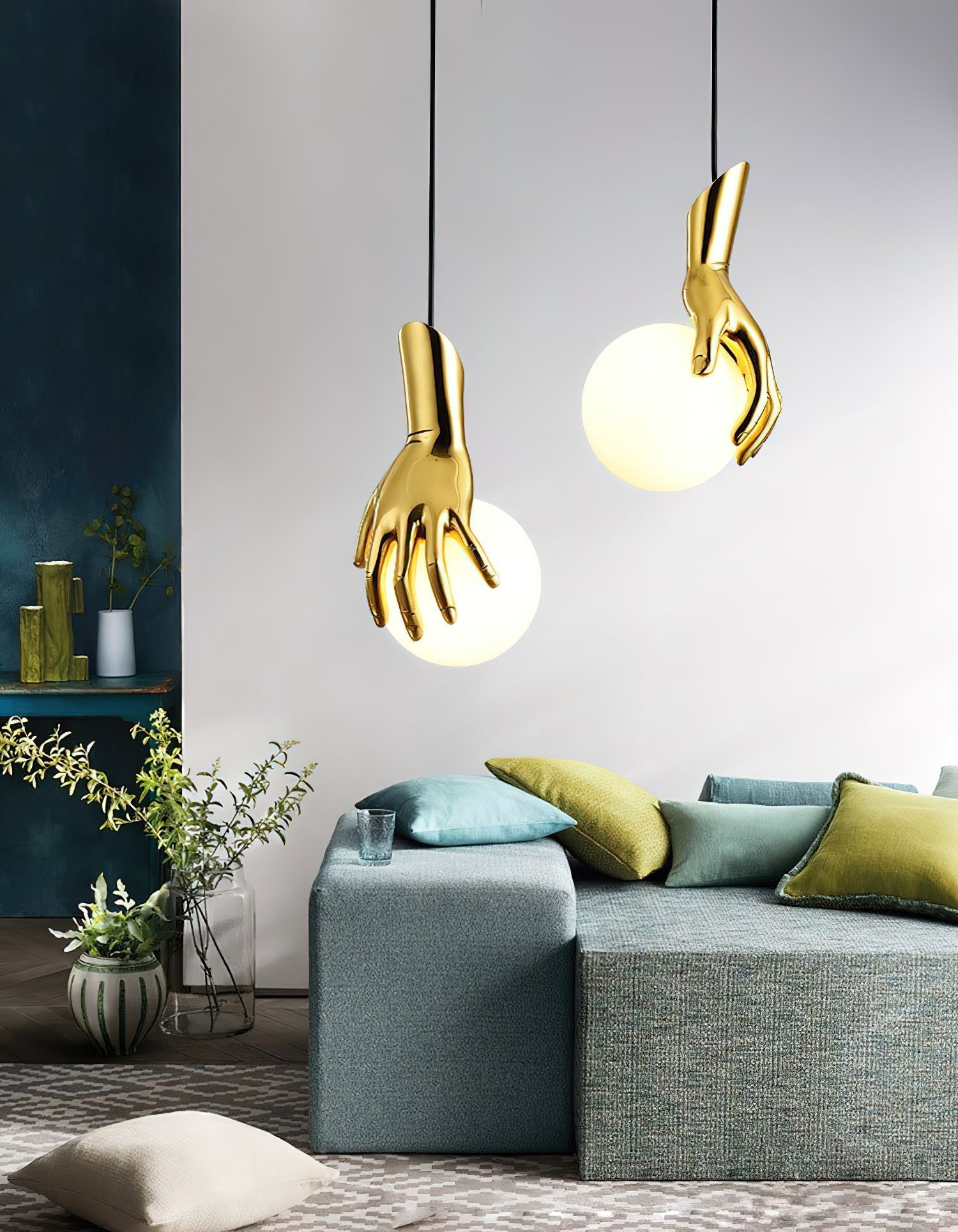 Avnorira Hand Holding Globe Brass Glass Pendant Light - Lamp Copper