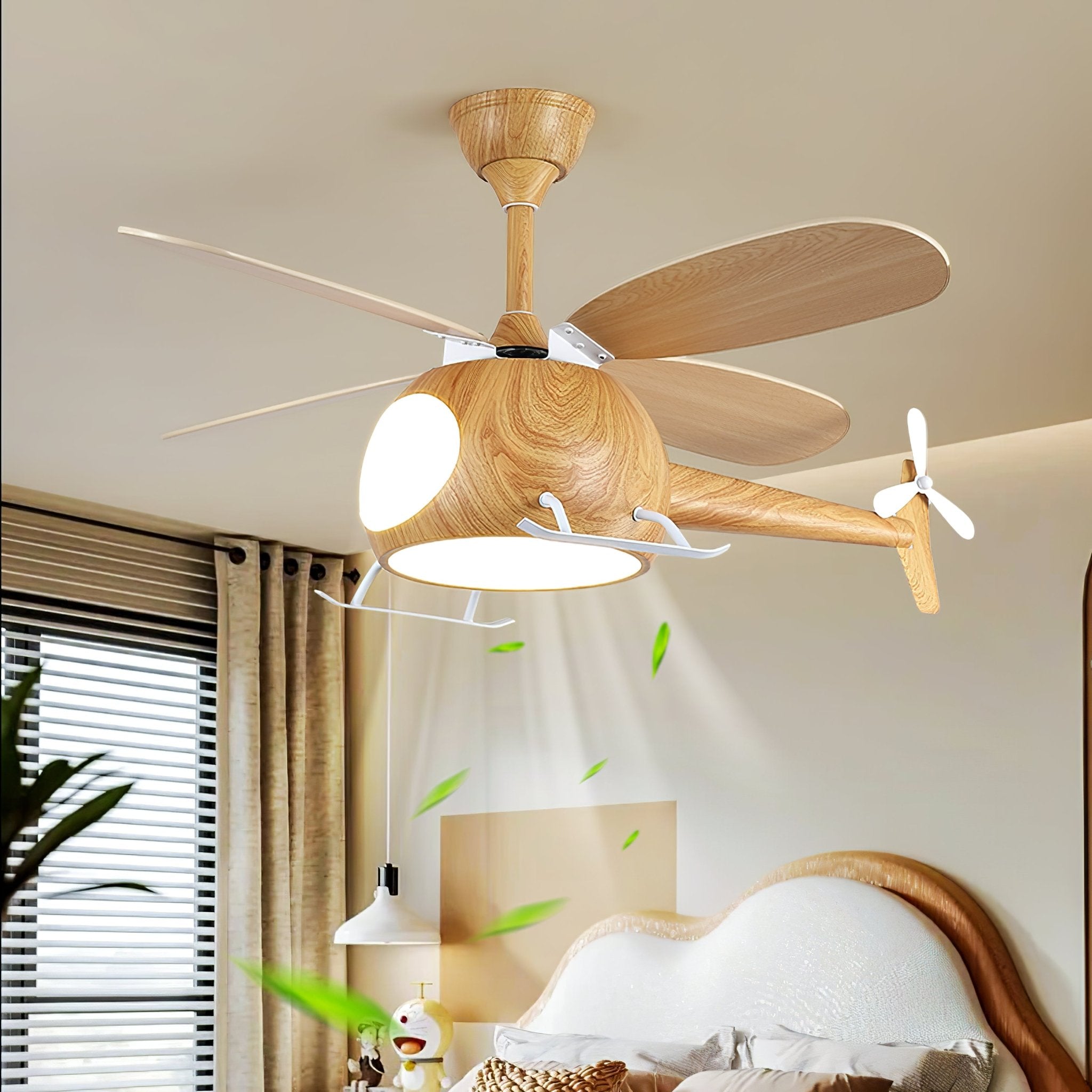 Primer plano del LED integrado del ventilador con luz Aviara