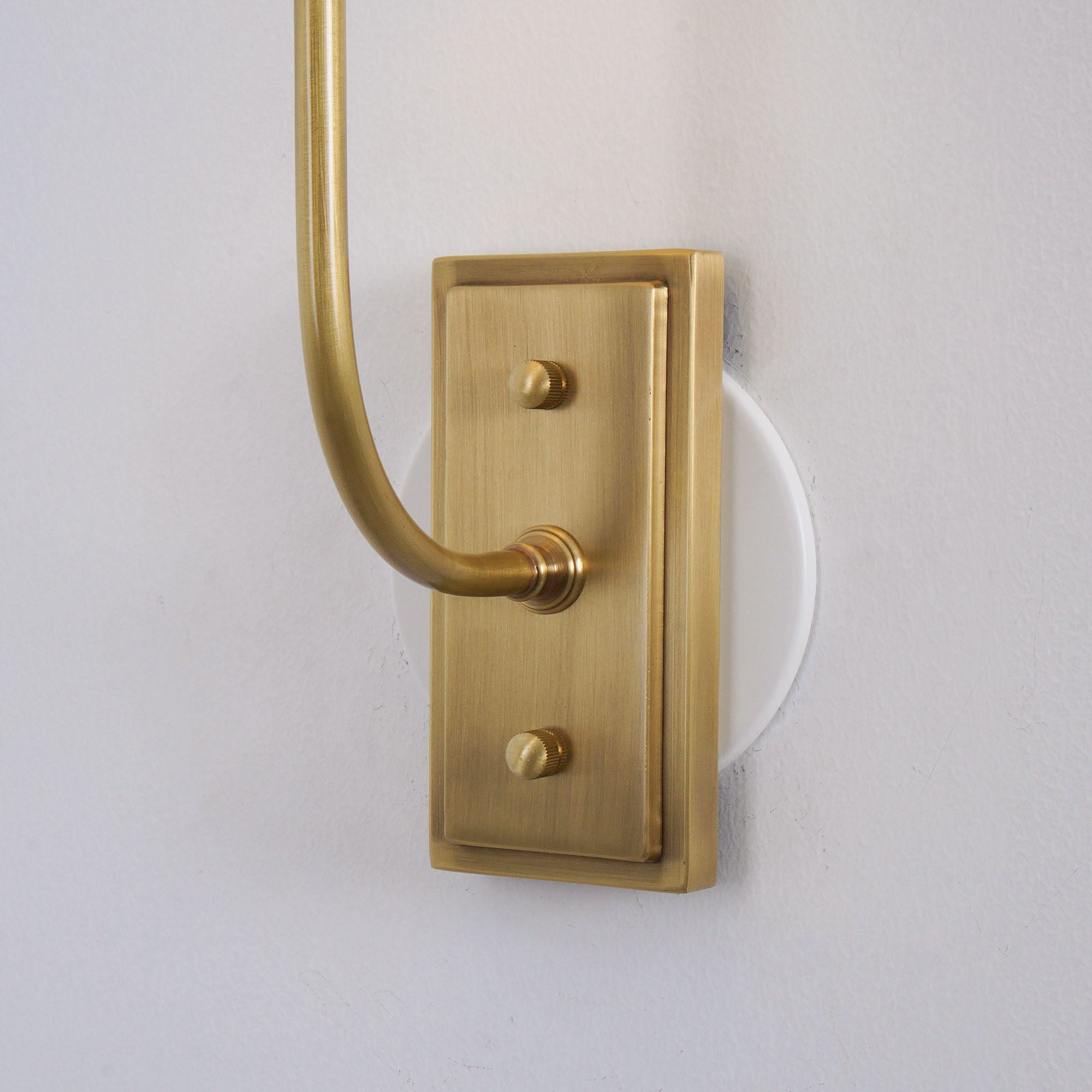 Silva Lámpara de Pared con Pantalla Cónica de Tela