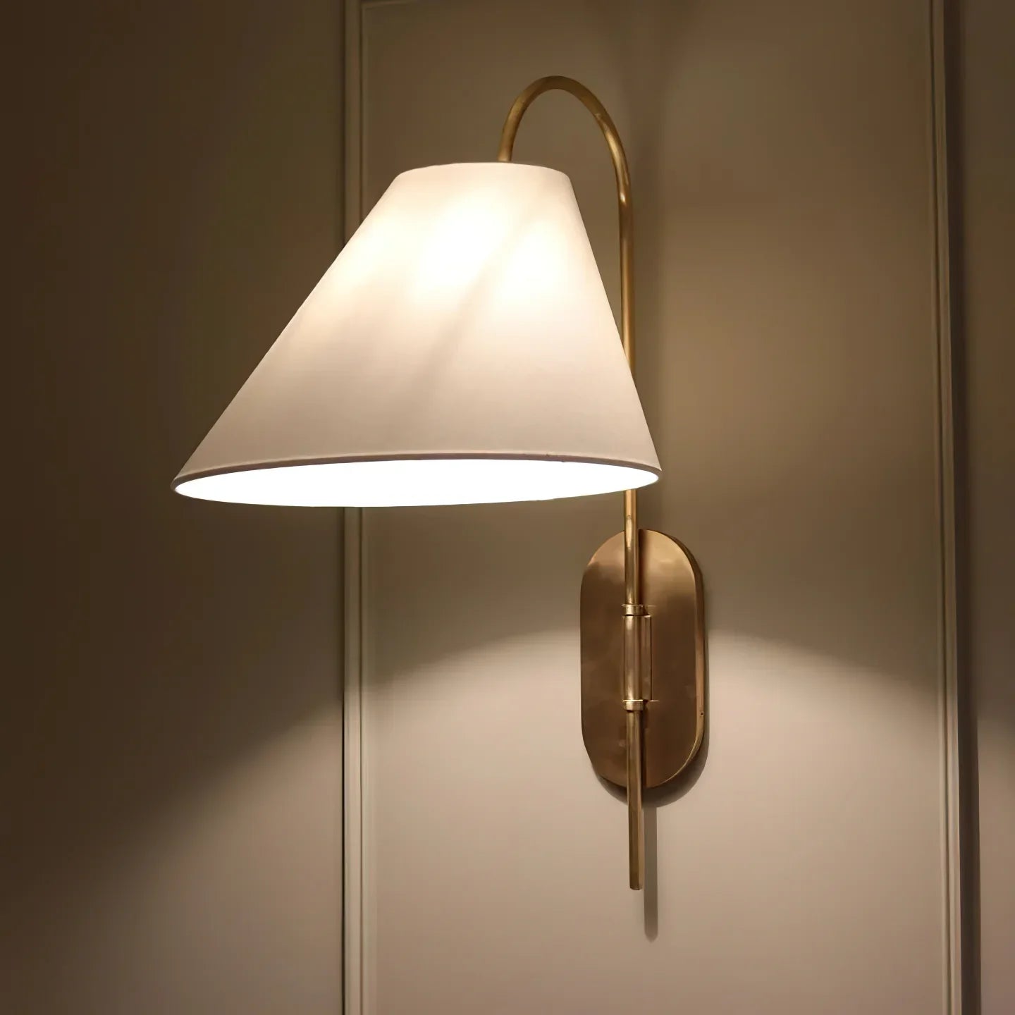 Cadence Vintage Fabric Wall Lamp