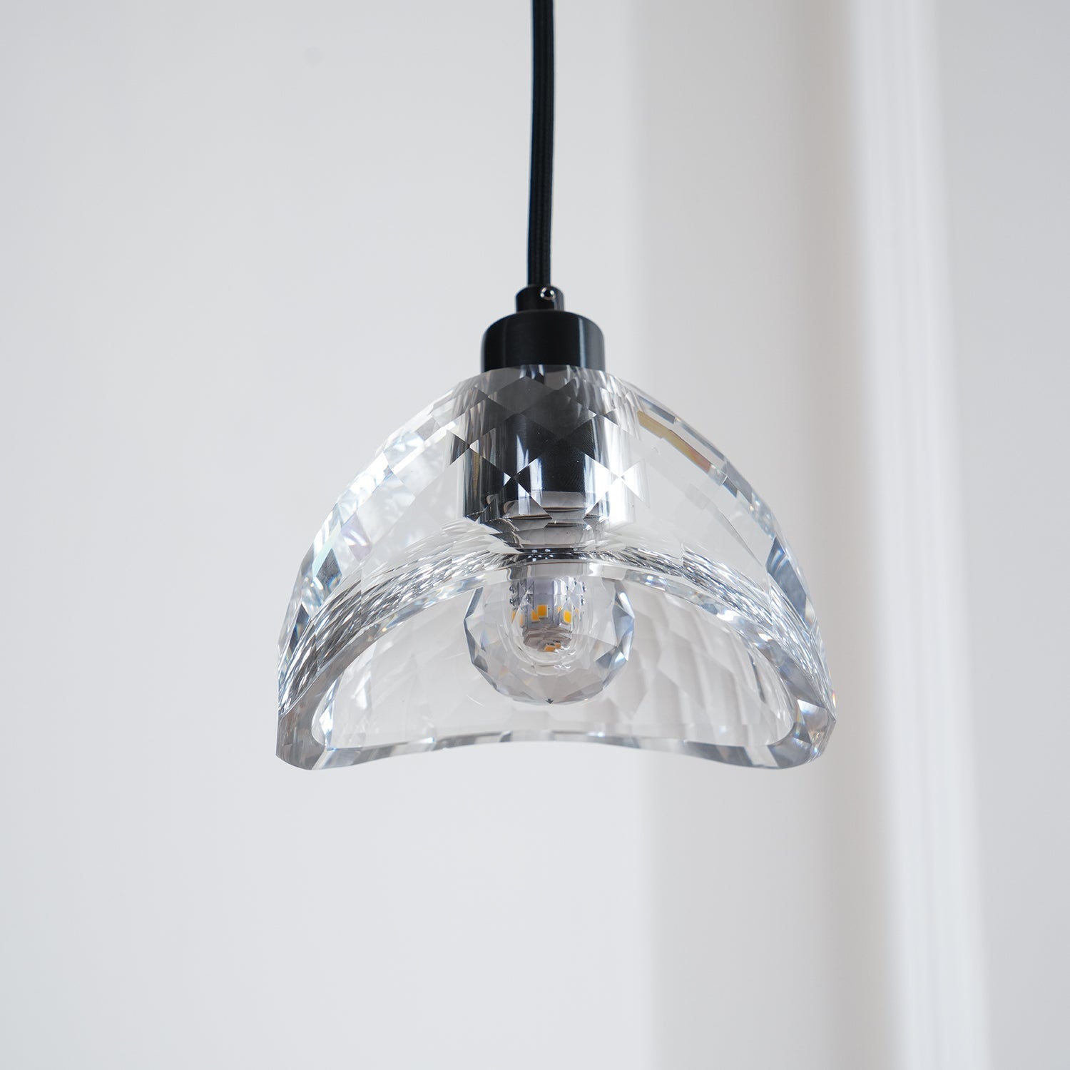 Latham Glass Pendant Lamp - Letslighting