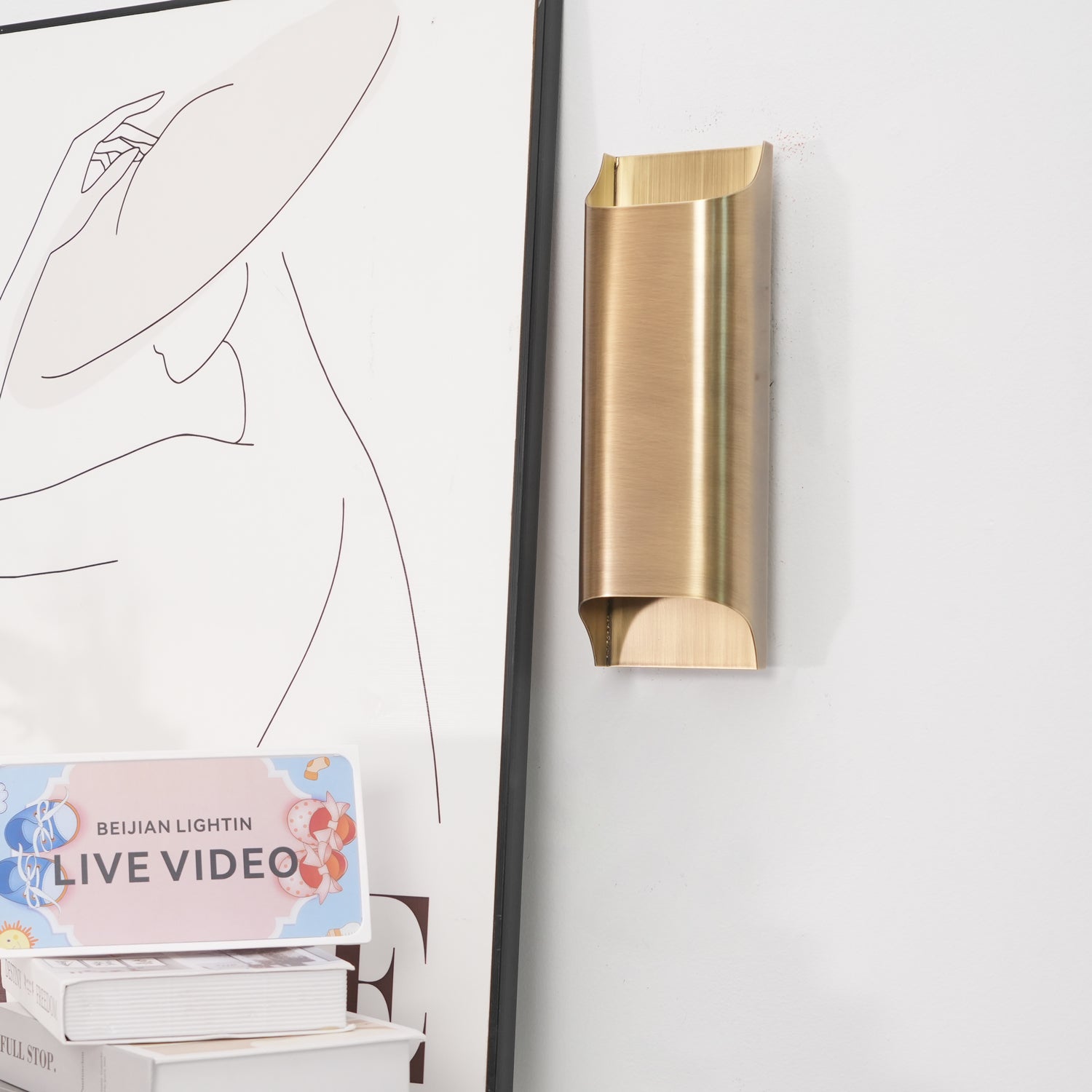 Leclerc Brass Wall Lamp - Letslighting