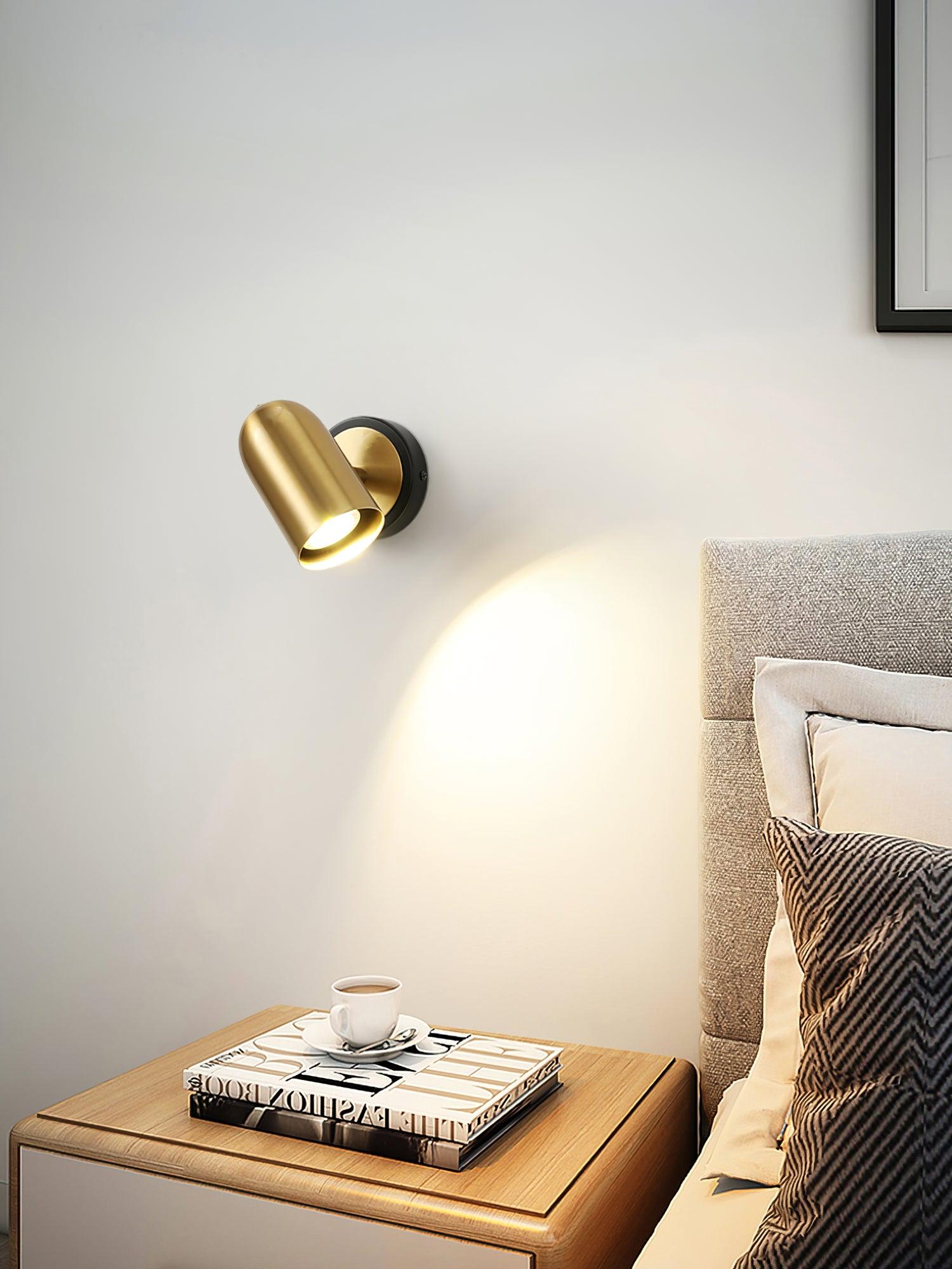 Leonardo Gold Wall Lamp - Letslighting