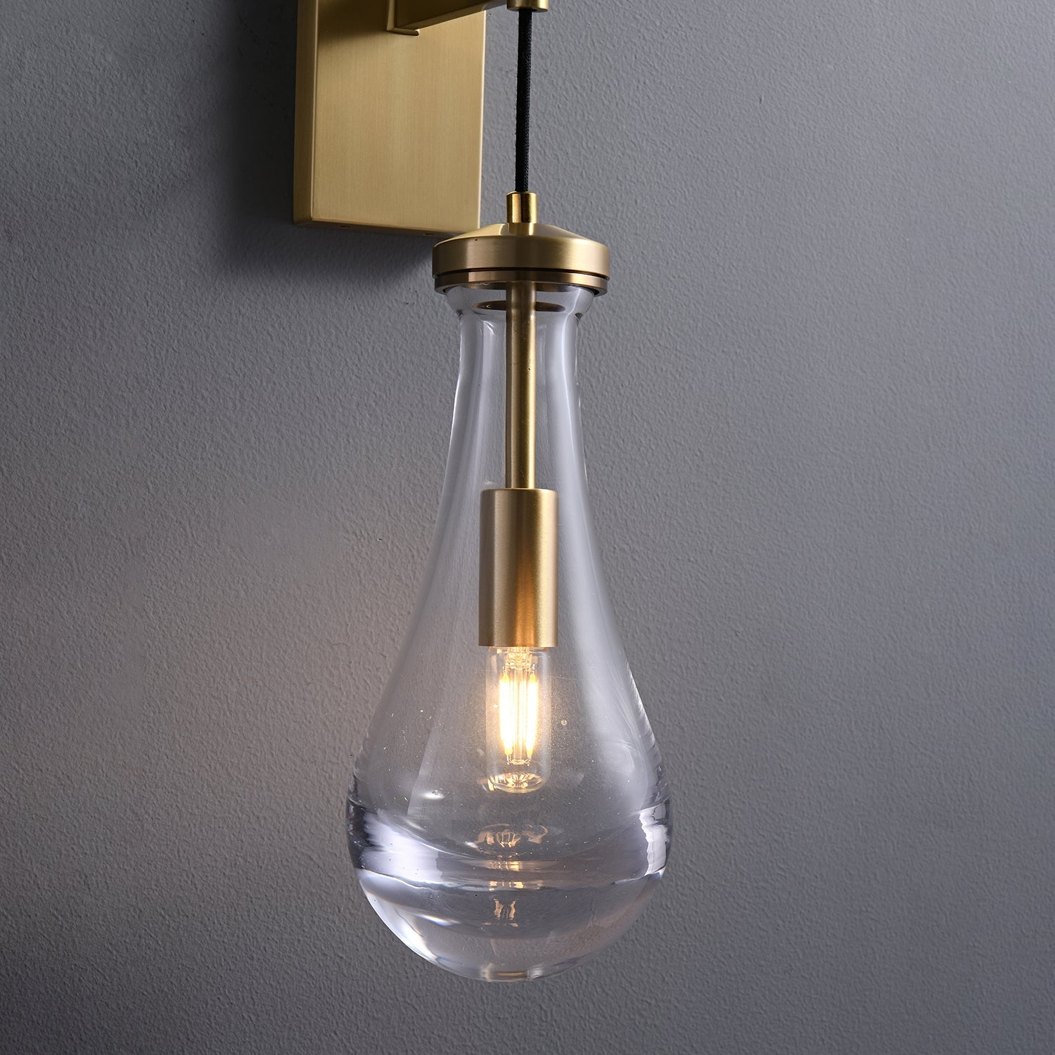 Leontine Glass Wall Lamp - Letslighting