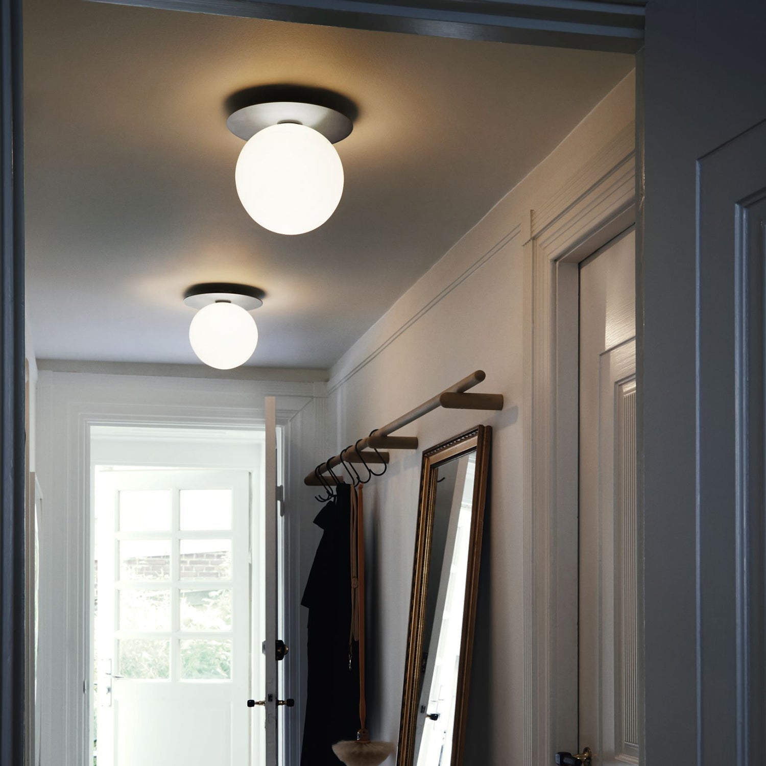 Lunara Wall Lamp - Letslighting