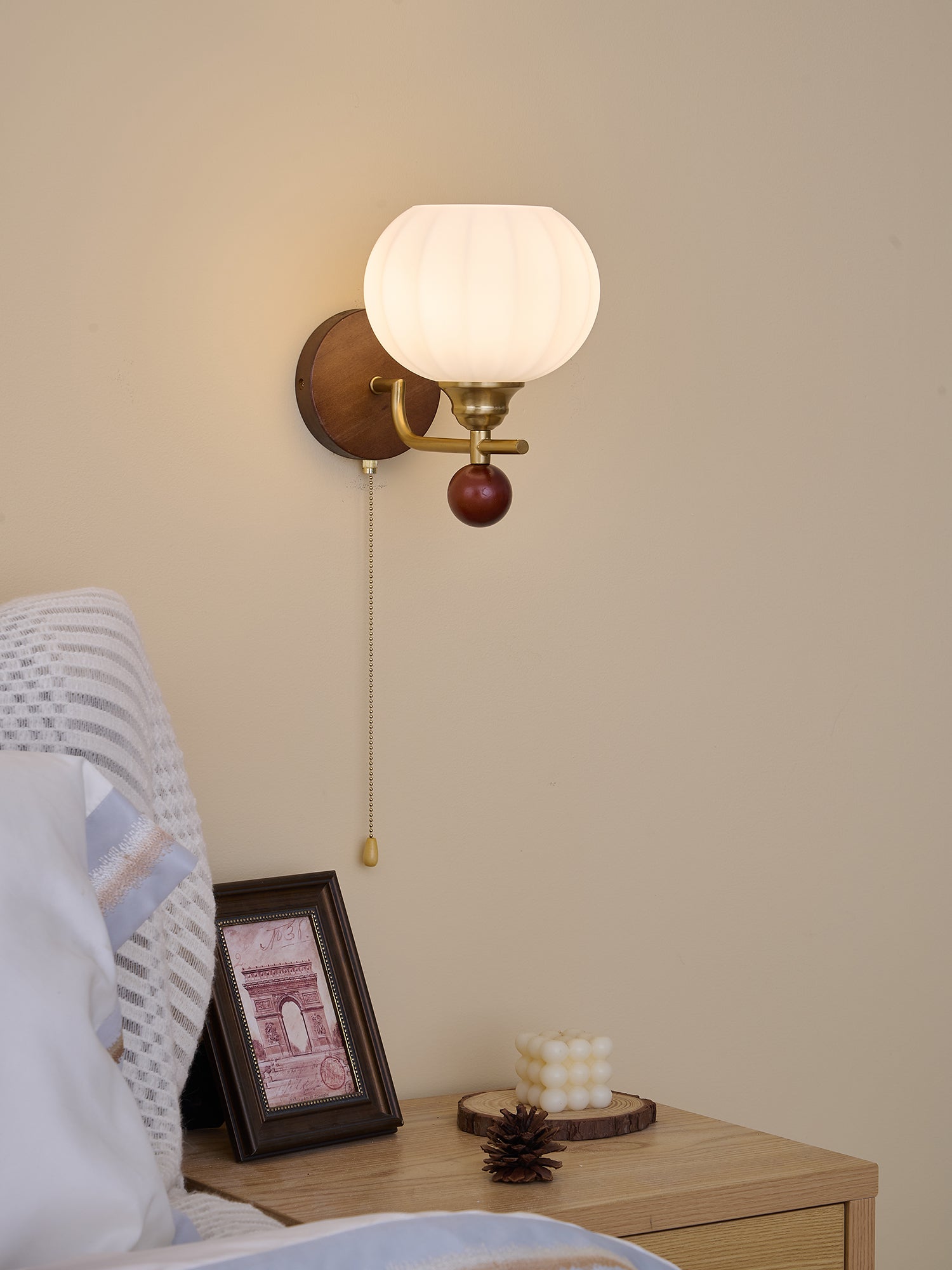 Lumea Crest Wall Lamp - Letslighting