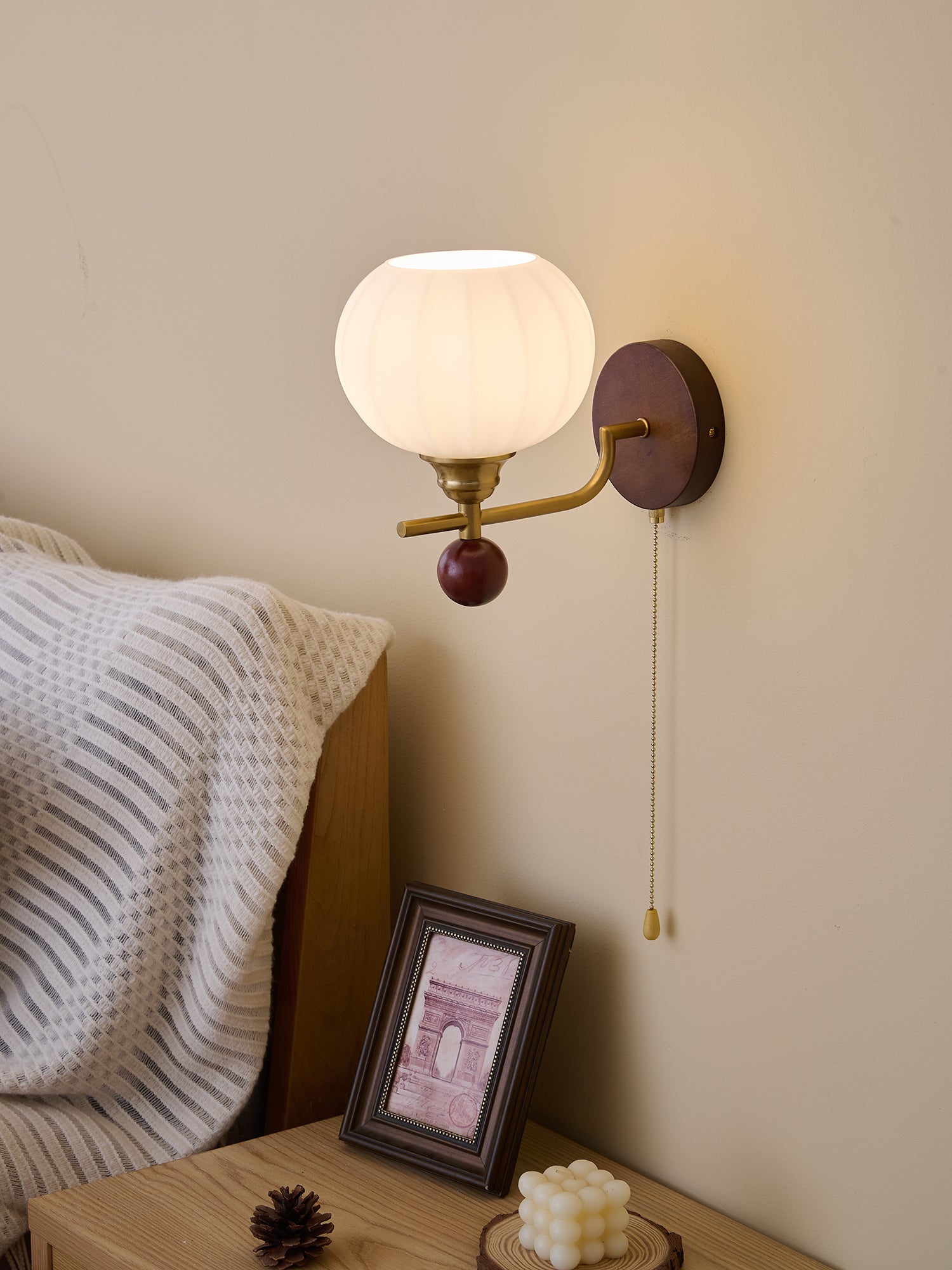Lumea Crest Wall Lamp - Letslighting