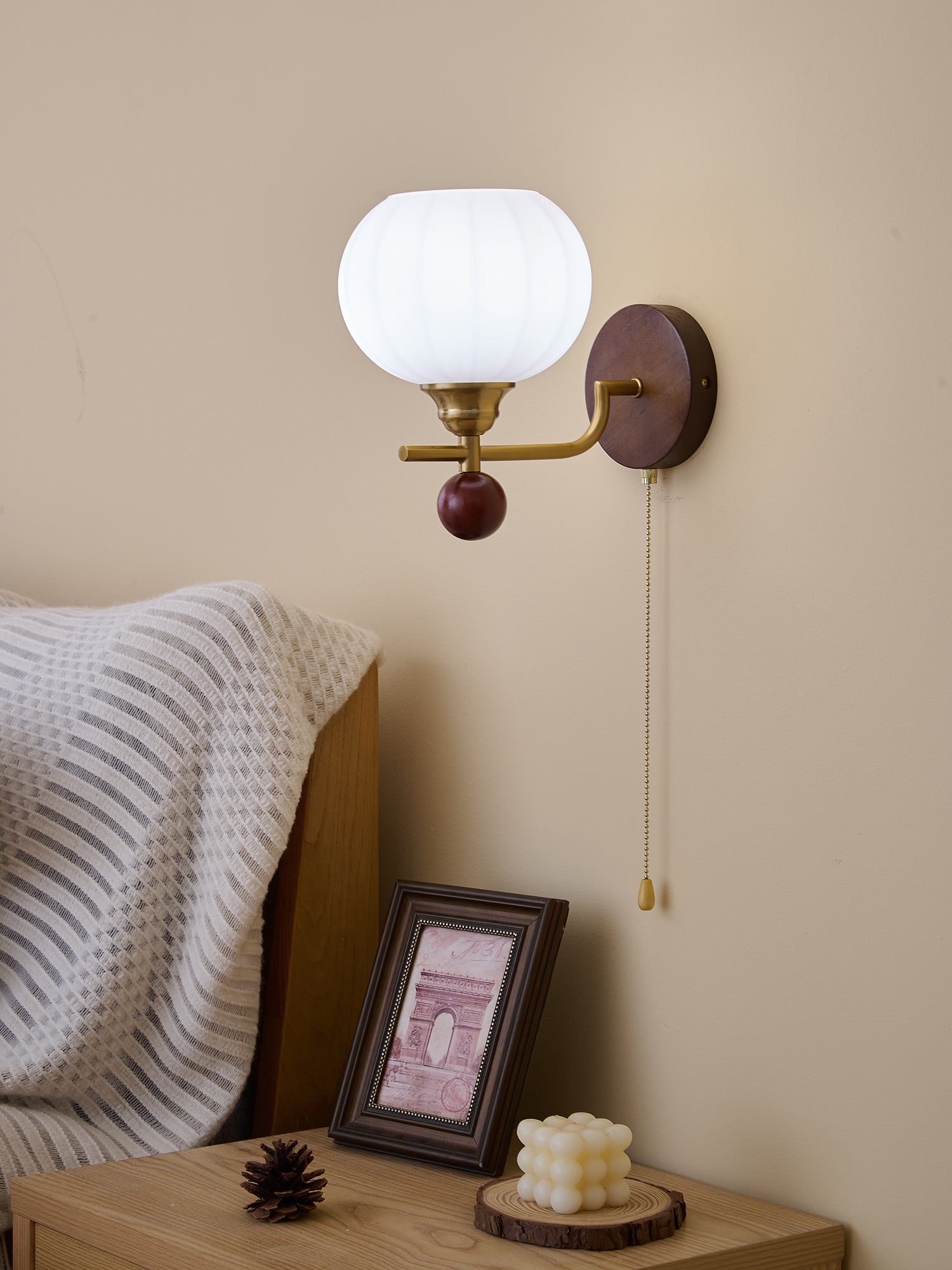 Lumea Crest Wall Lamp - Letslighting