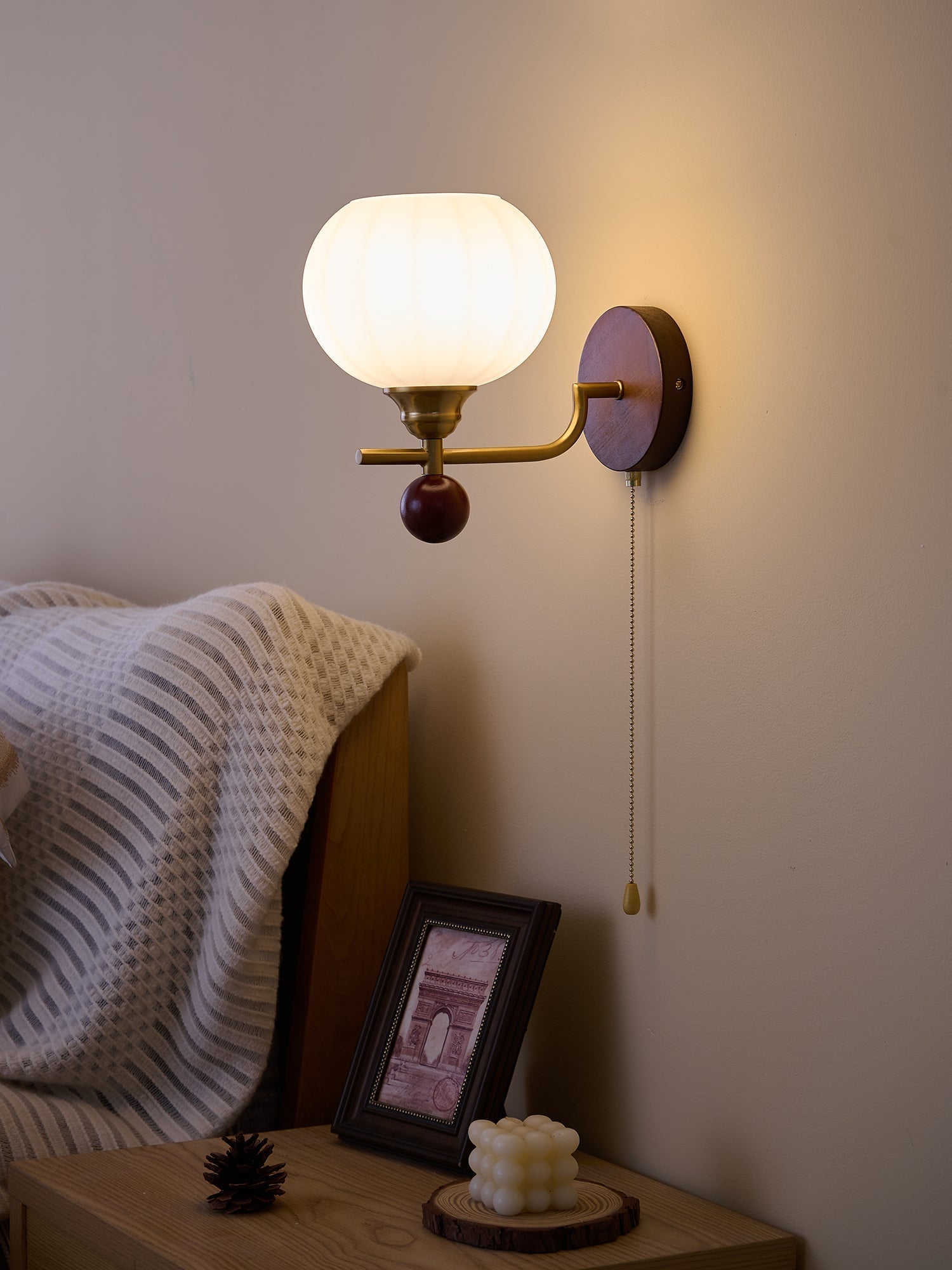 Lumea Crest Wall Lamp - Letslighting