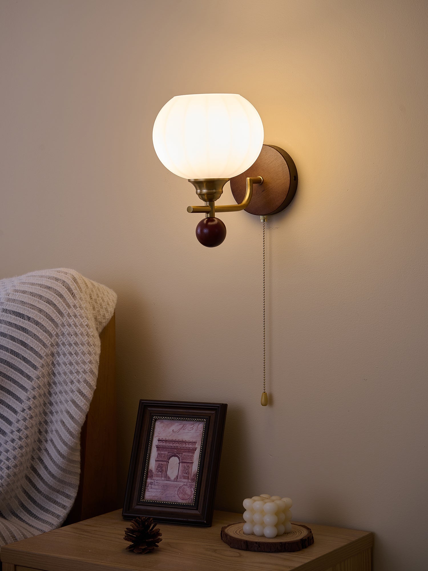 Lumea Crest Wall Lamp - Letslighting