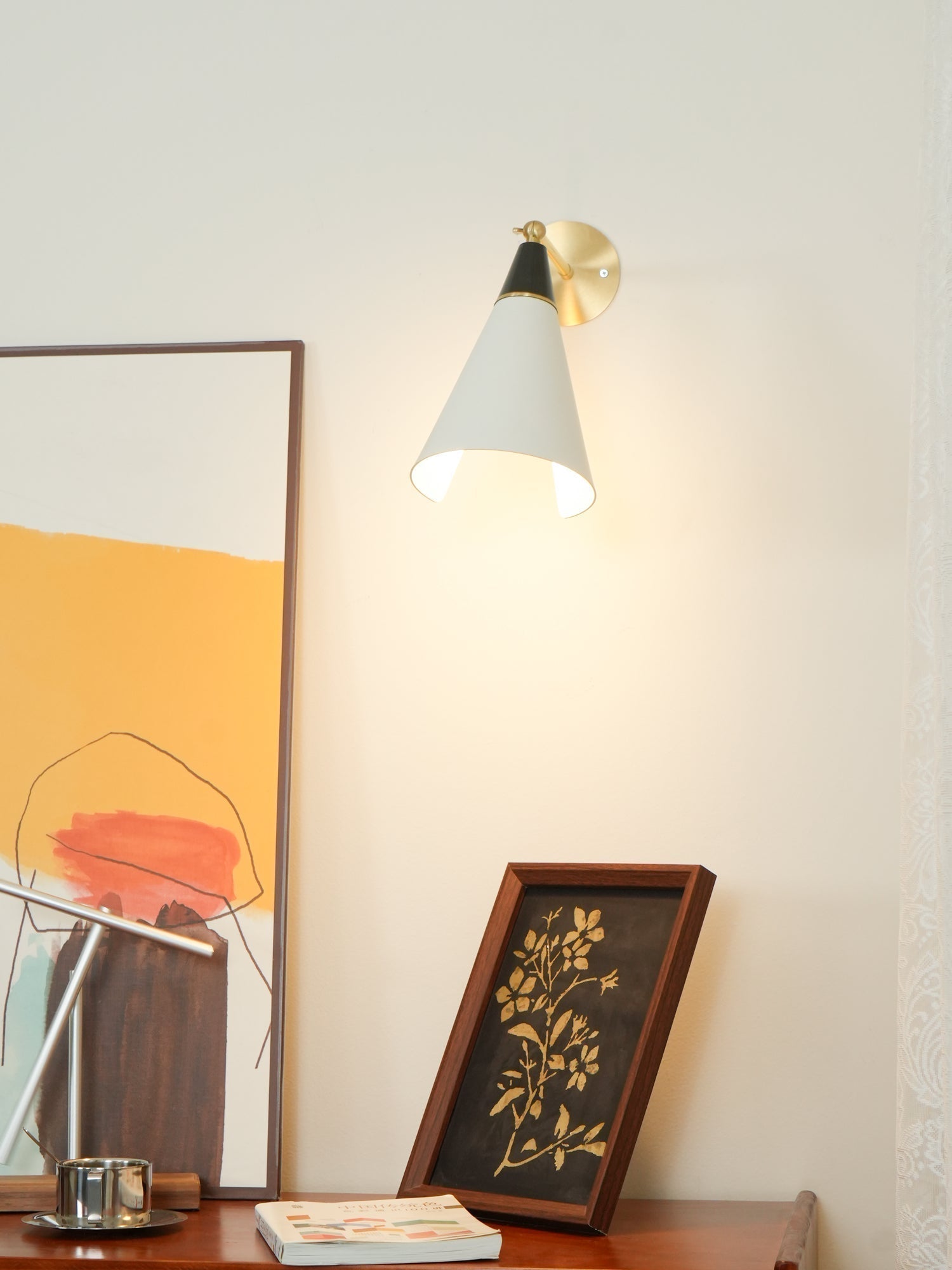 Petite Magari Wall Lamp - Letslighting