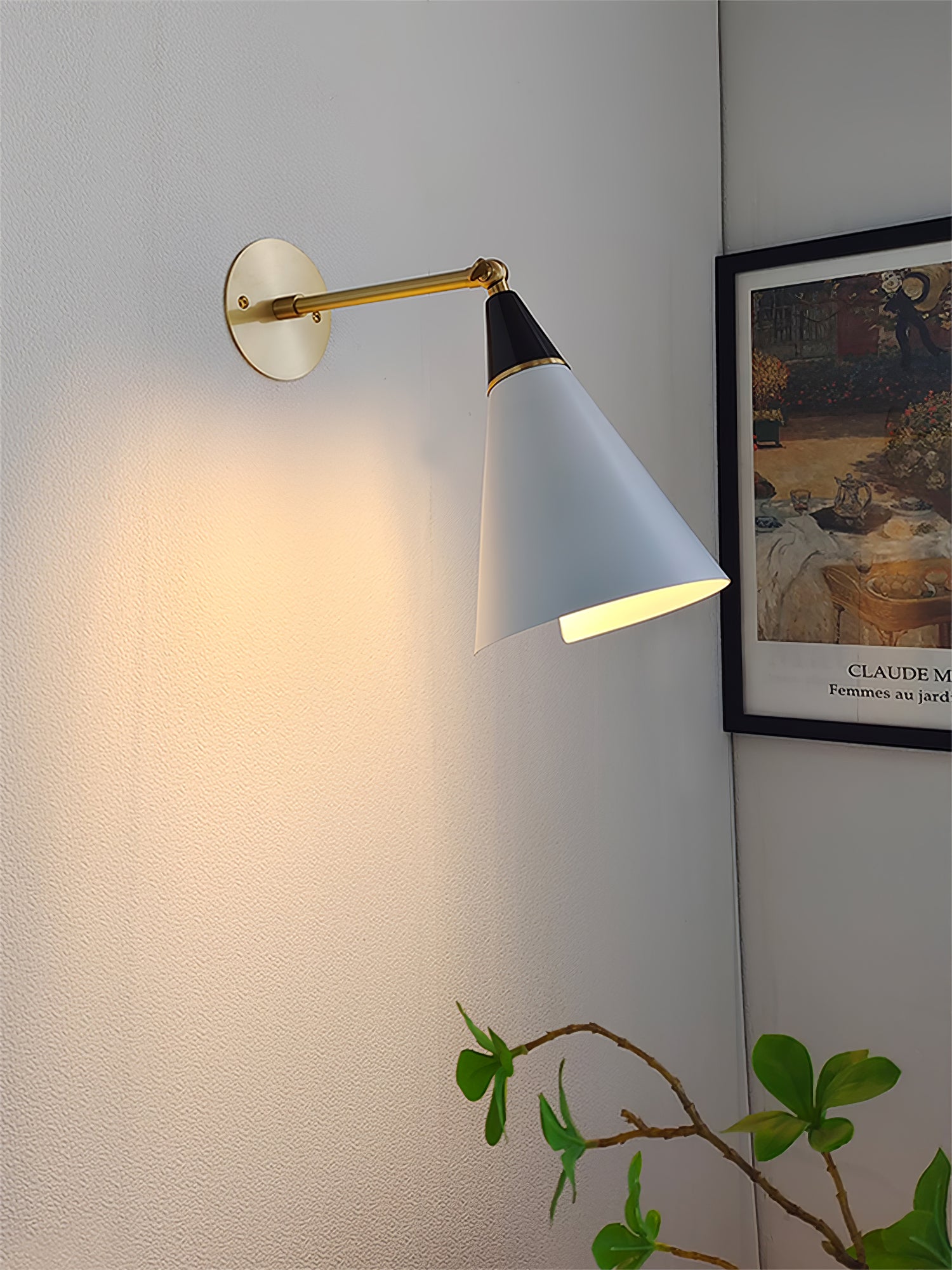 Petite Magari Wall Lamp - Letslighting