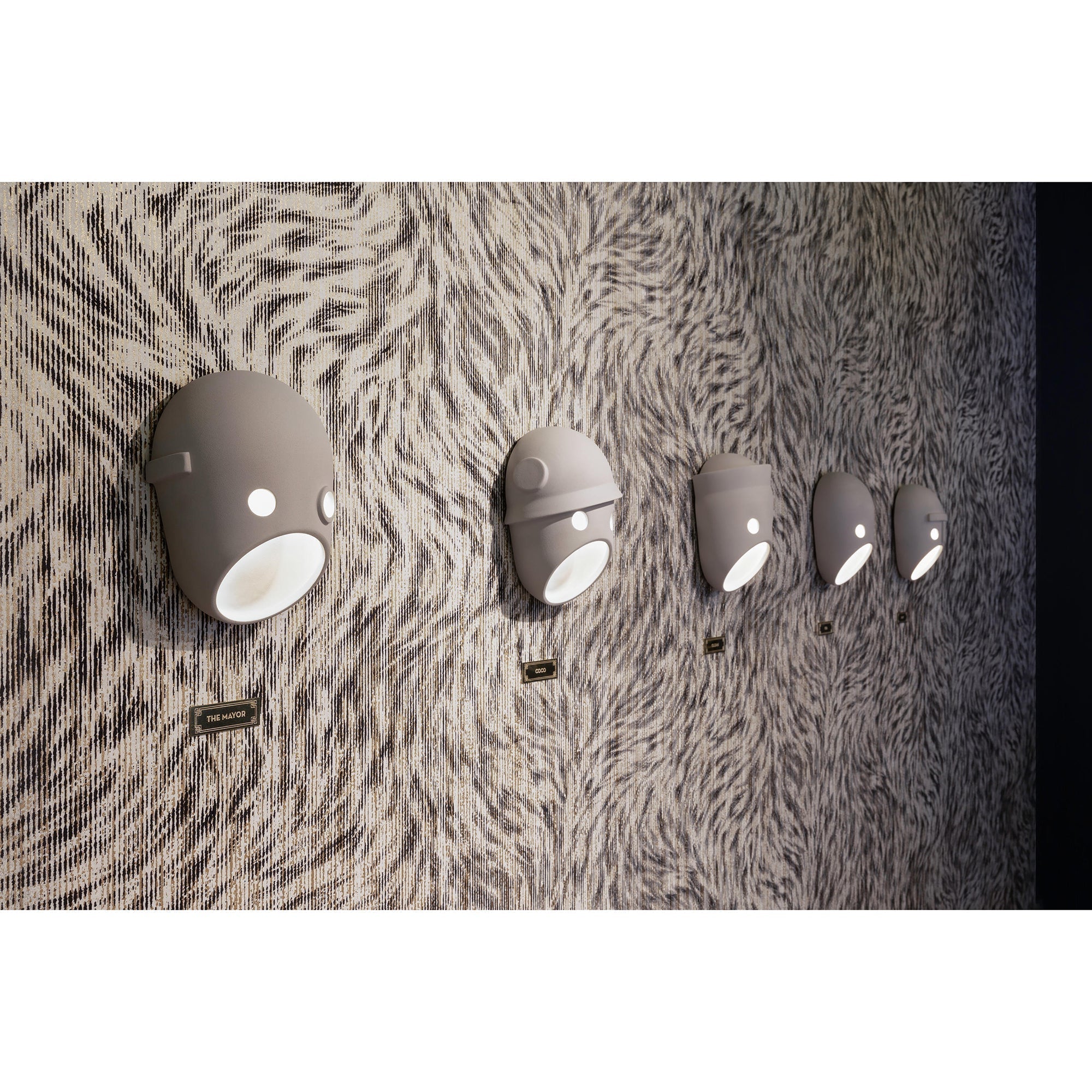Mask Wall Light - Letslighting
