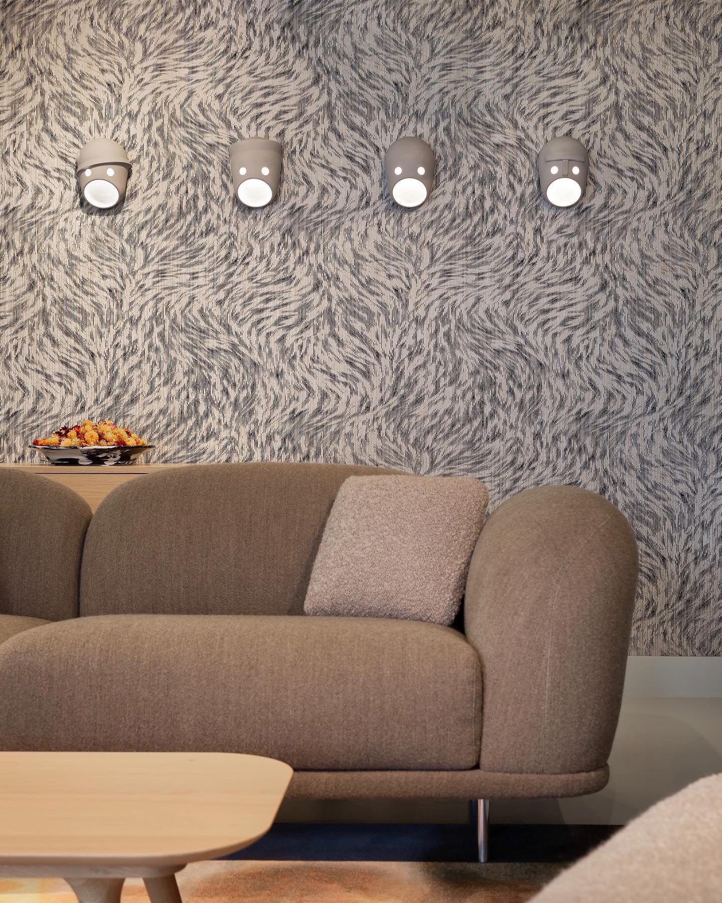 Mask Wall Light - Letslighting