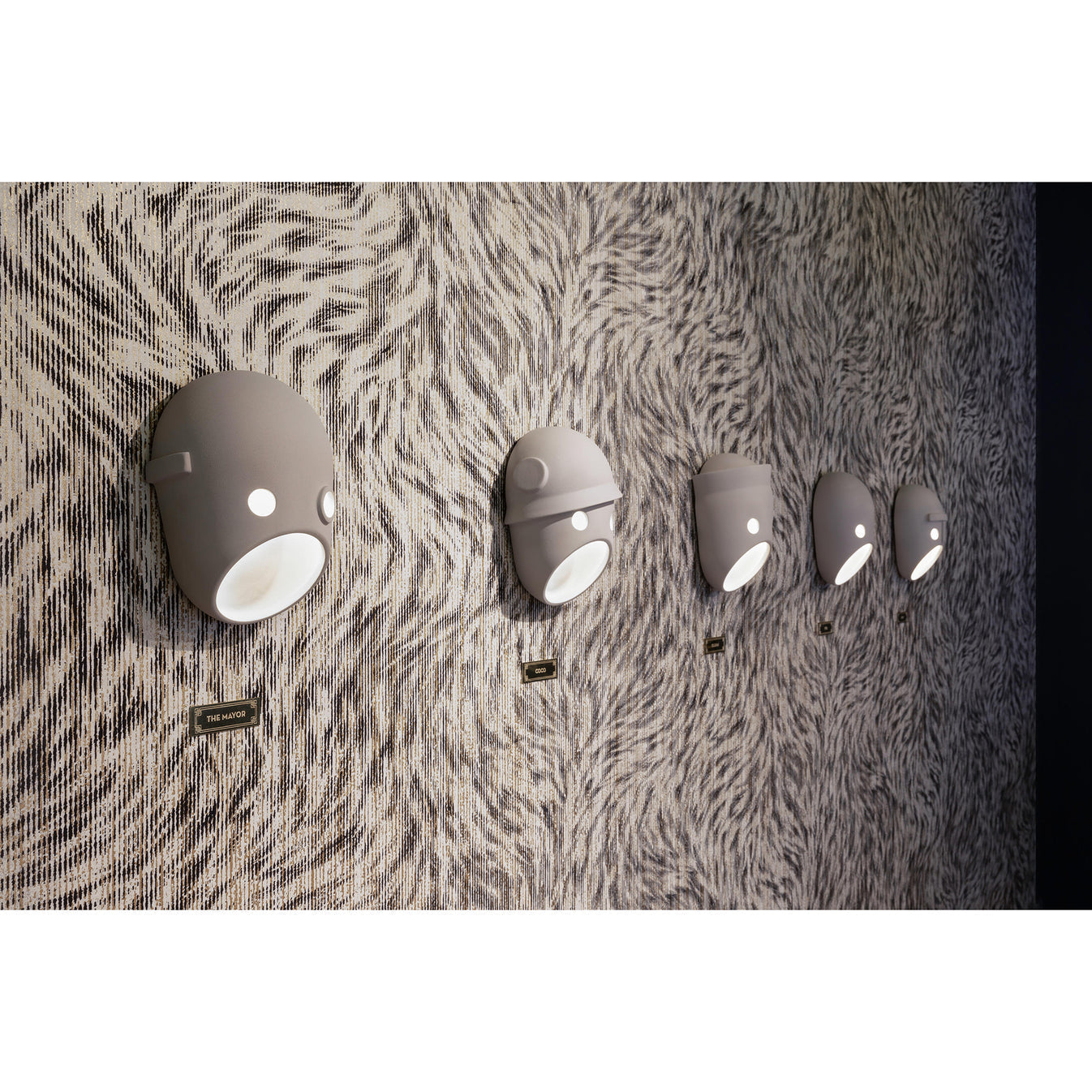 Mask Wall Light - Letslighting