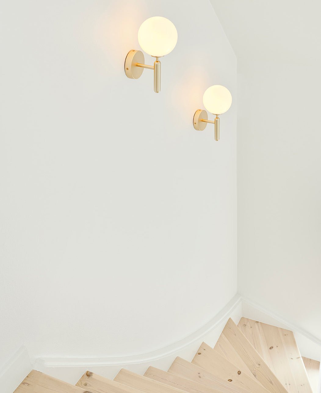 Scandiluxe Wall Light - Letslighting