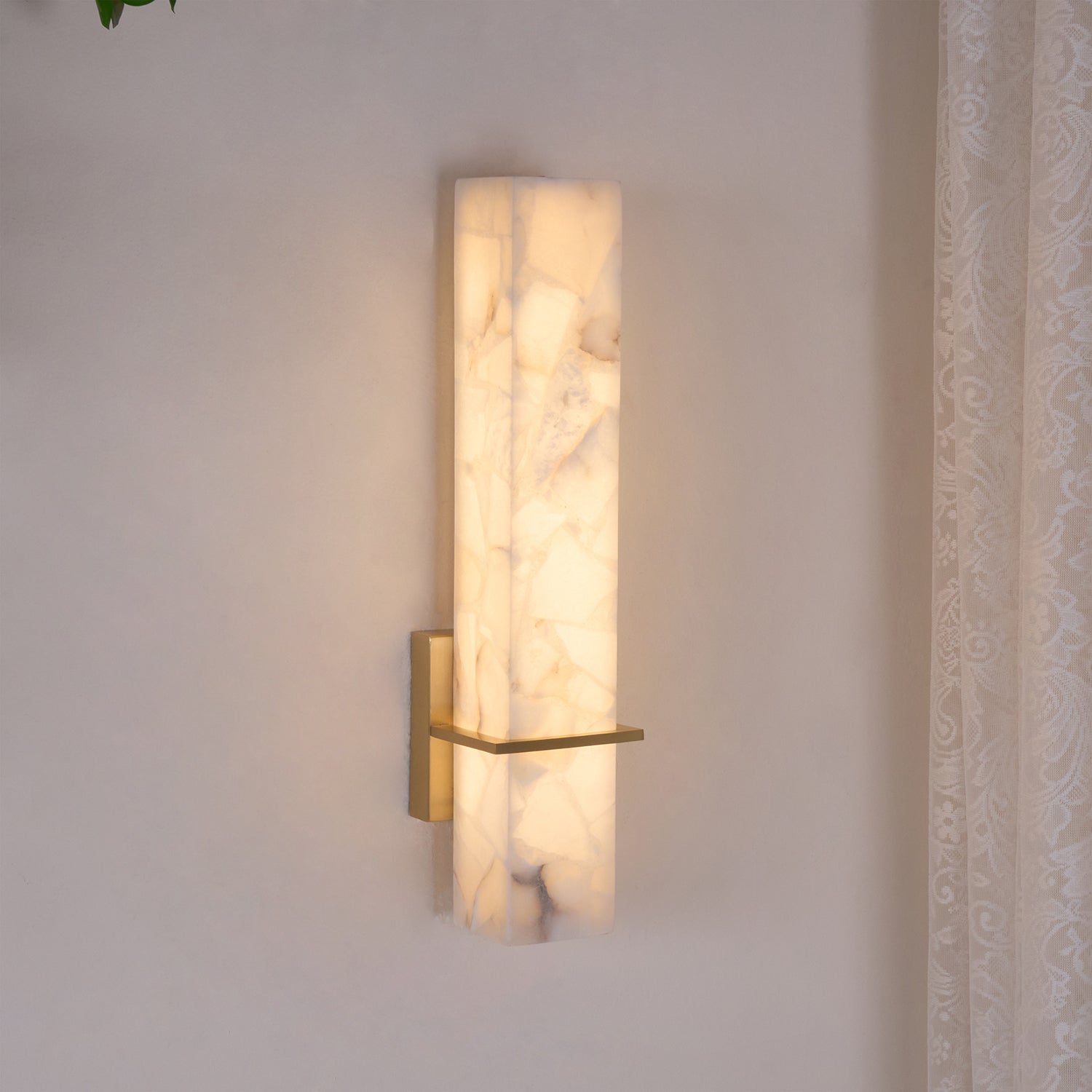 Ritta Wall Lamp White Alabaster Brass Modern Cuboid