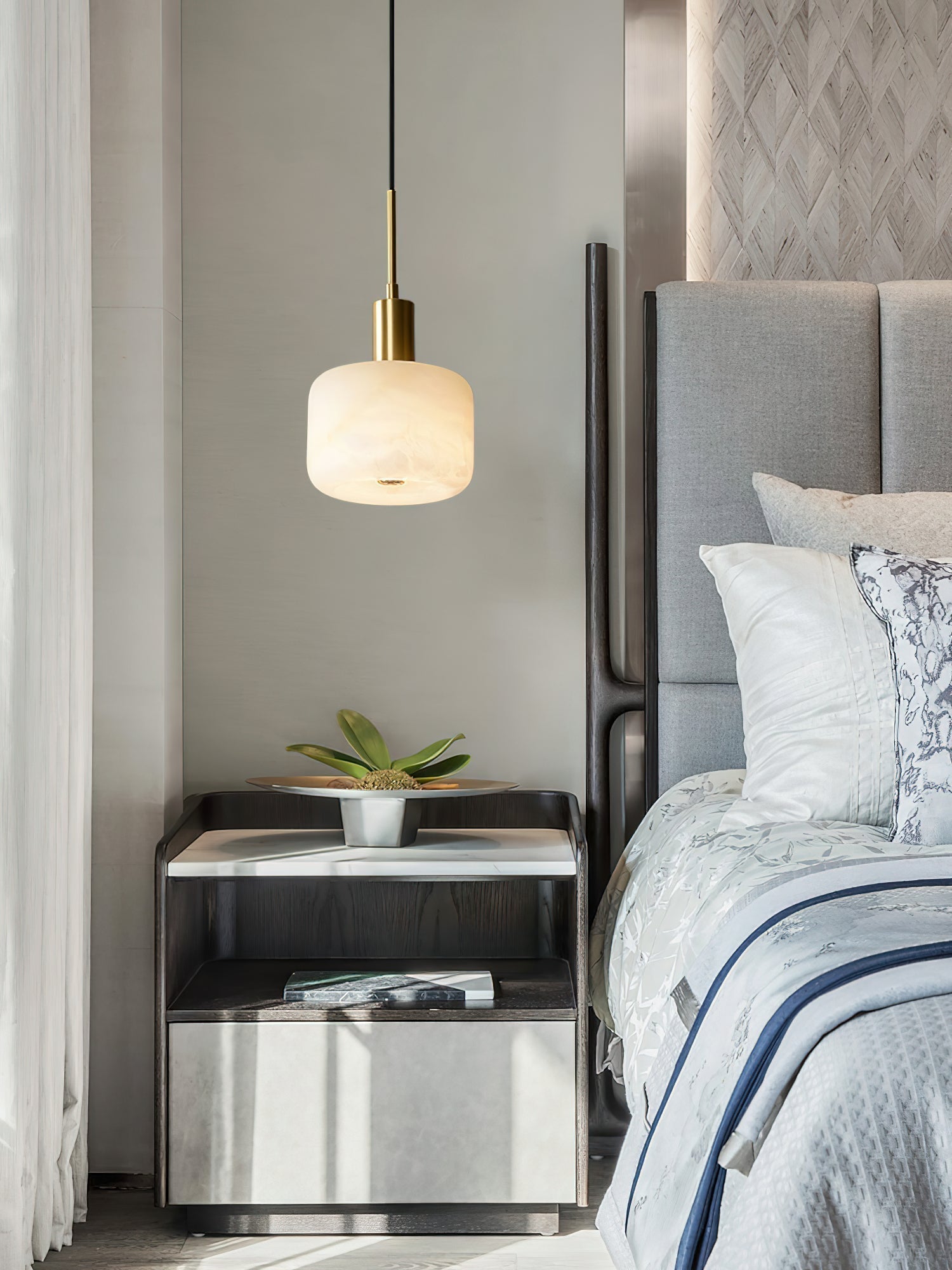 Eliriel Natural Small Alabaster Pendant Light - Lamp Copper