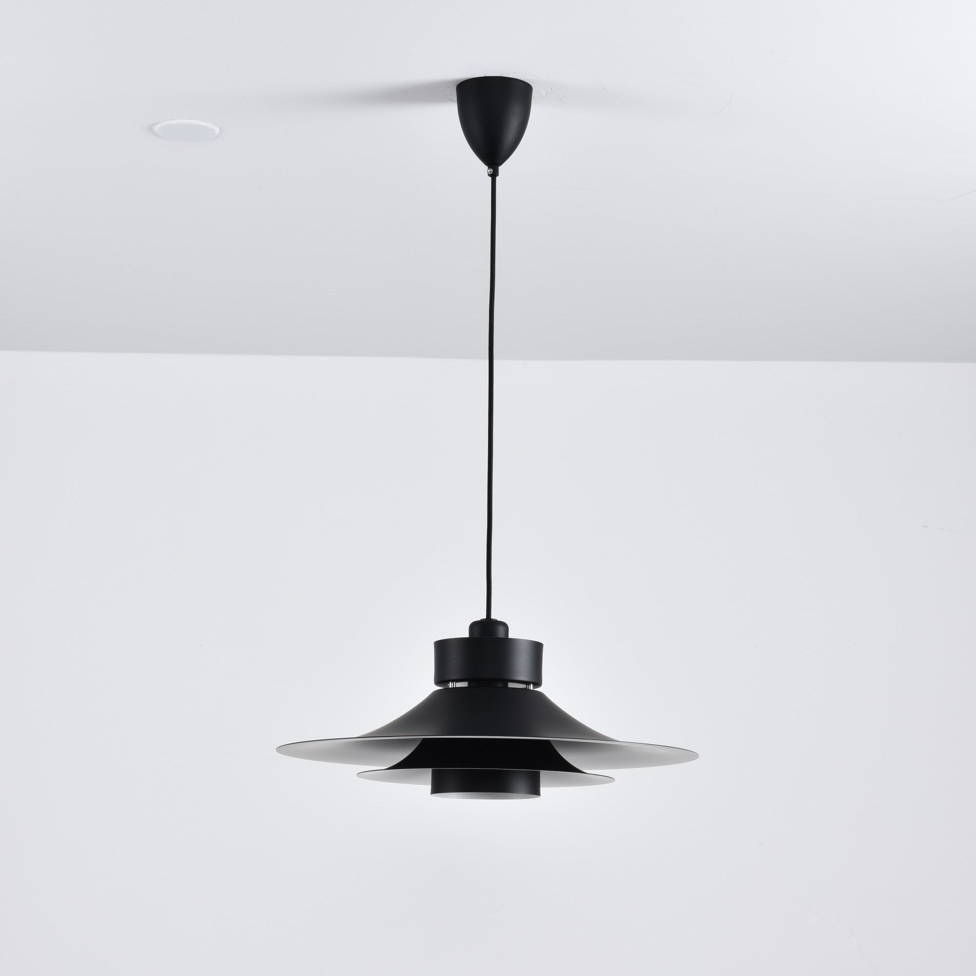 Sadie Minimalist Metal Pendant Lamp - Letslighting