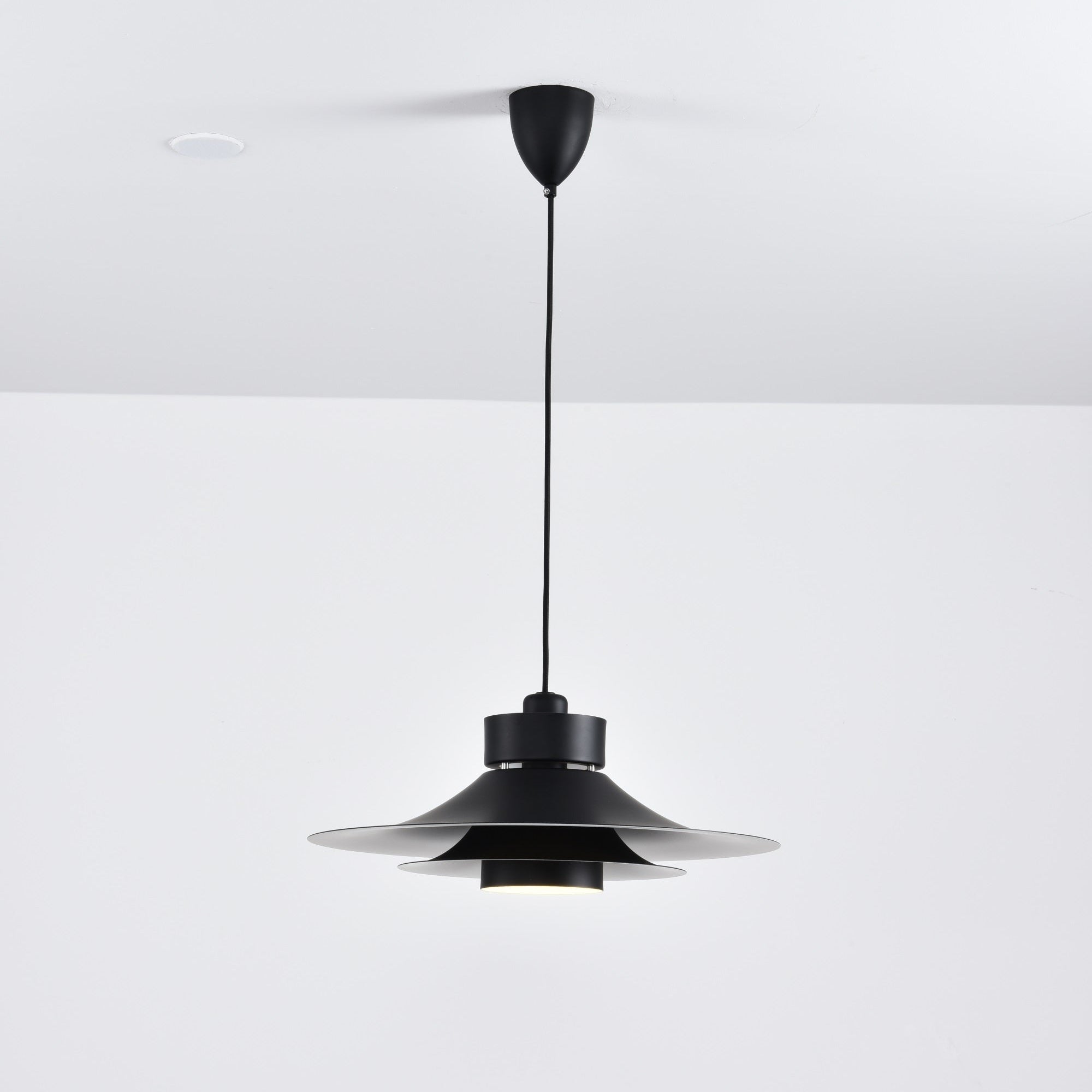 Sadie Minimalist Metal Pendant Lamp - Letslighting