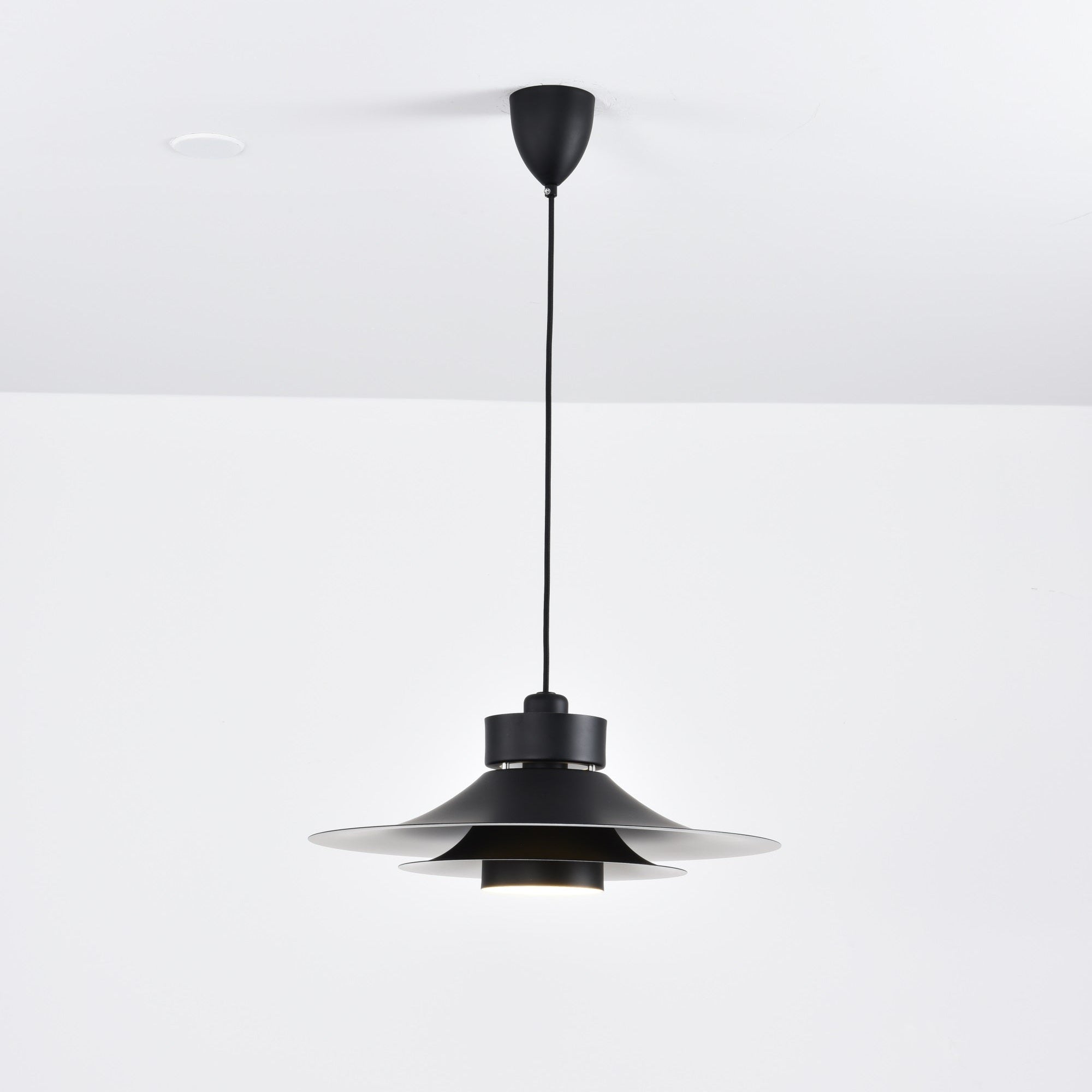 Sadie Minimalist Metal Pendant Lamp - Letslighting