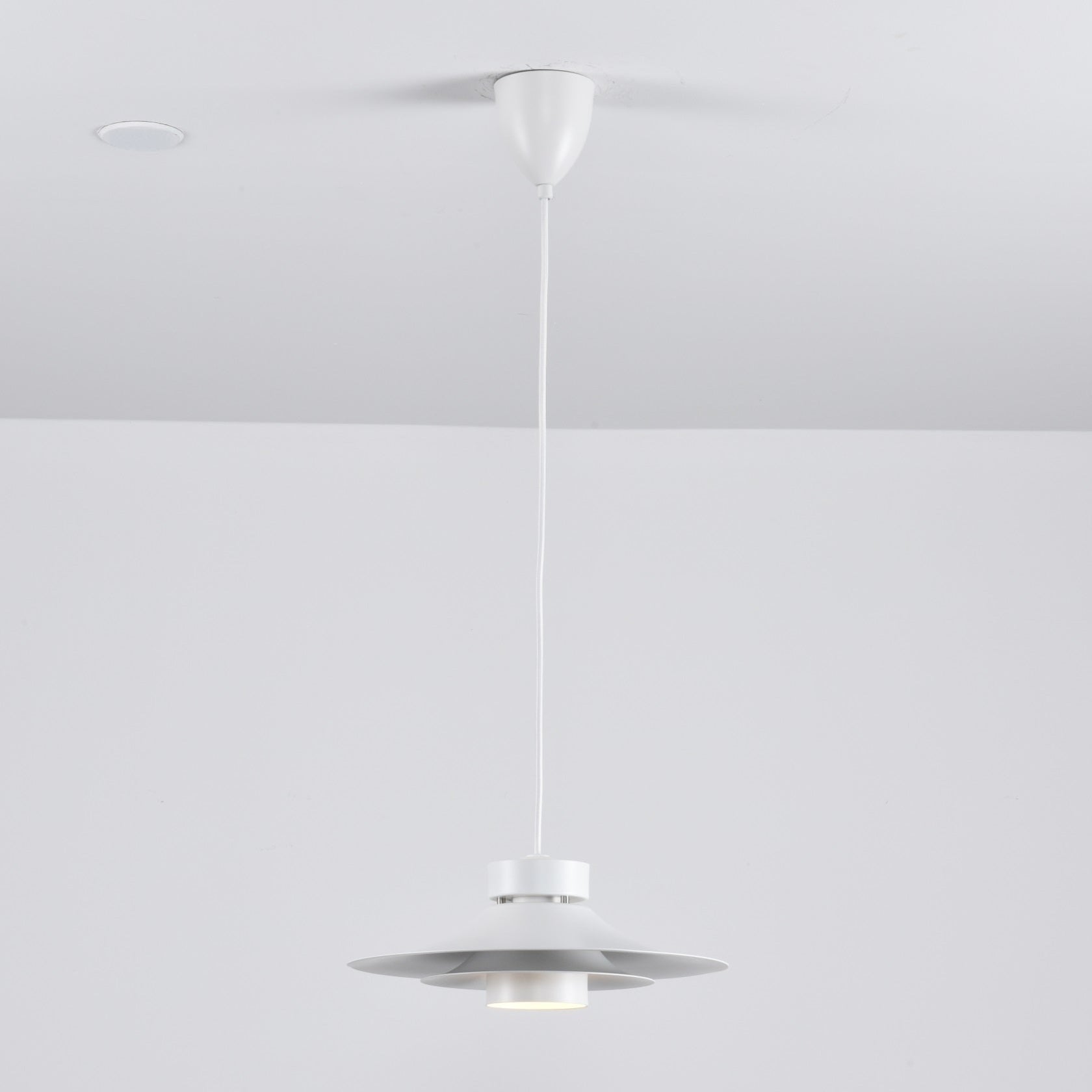 Sadie Minimalist Metal Pendant Lamp - Letslighting
