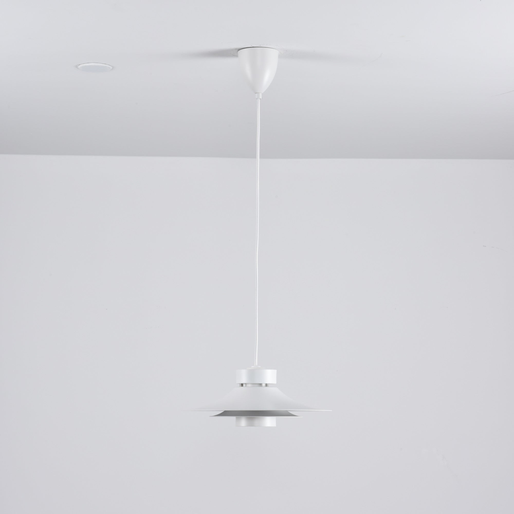Sadie Minimalist Metal Pendant Lamp - Letslighting