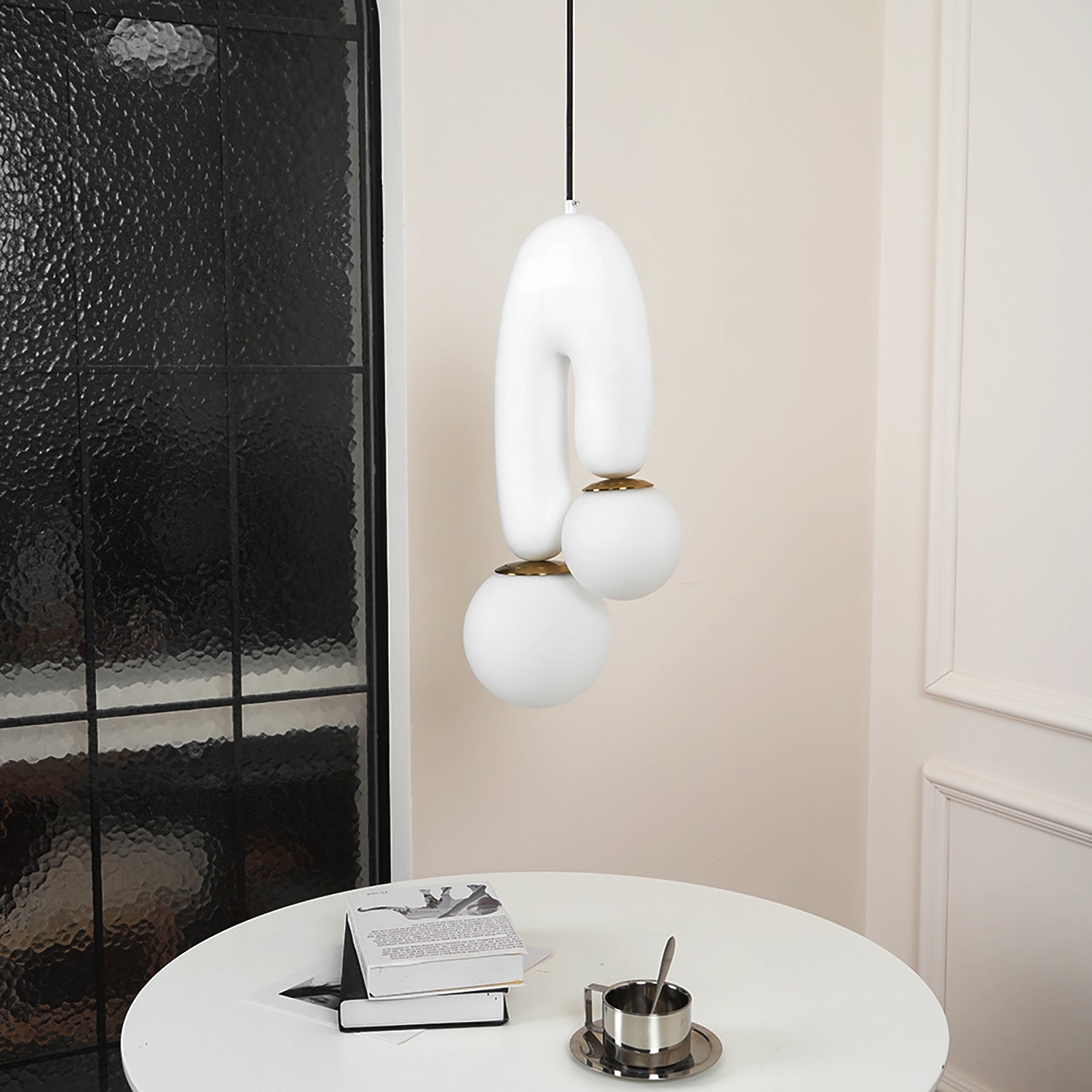 Oo Smooth Pendant Light - Letslighting