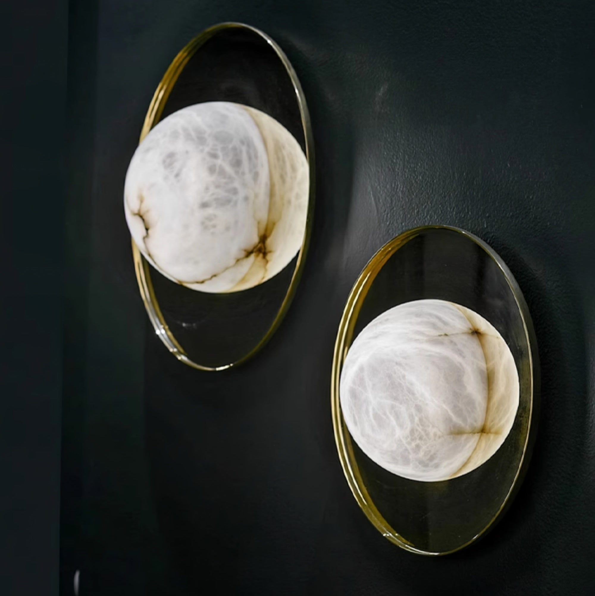 Lyra Modern Alabaster Wall Light - Letslighting