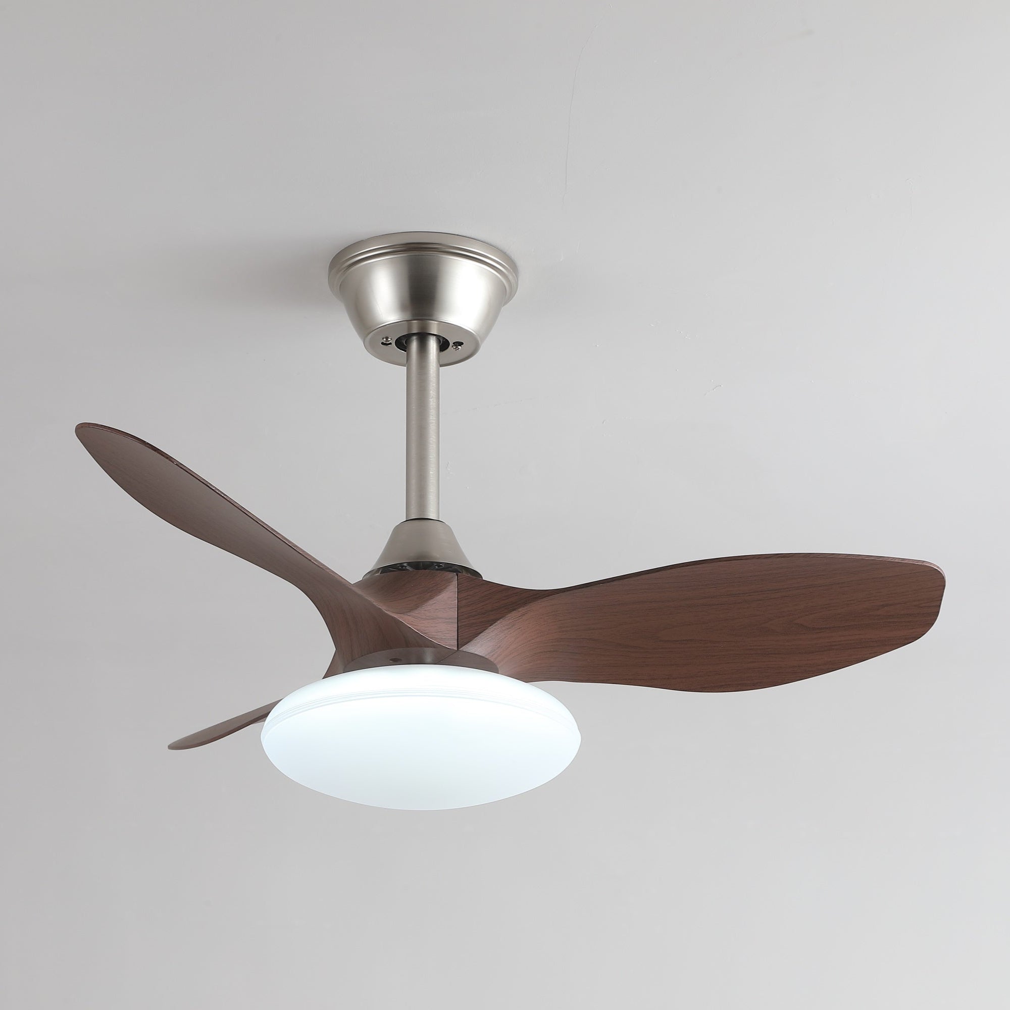 Ventilador de Techo con Luz Sylvara en acabado Níquel