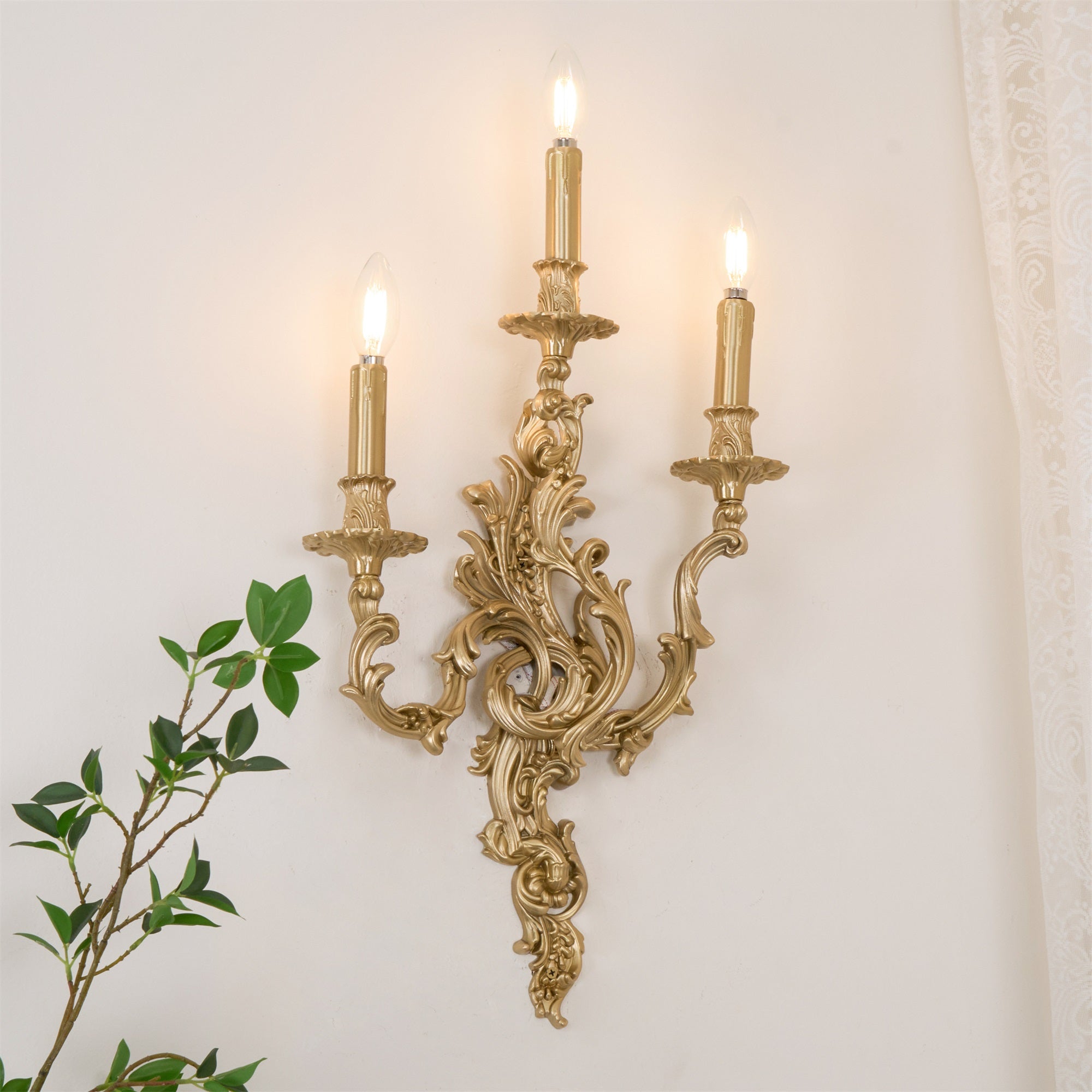 Apollo Palace Wall Light